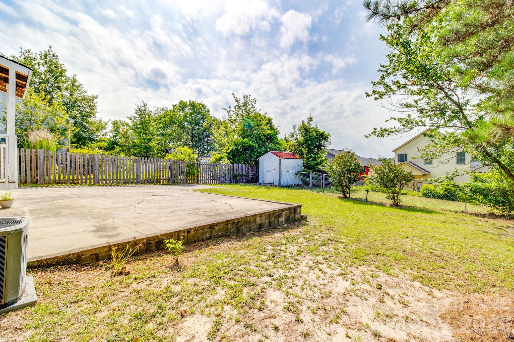 441 Coops Court — West Columbia