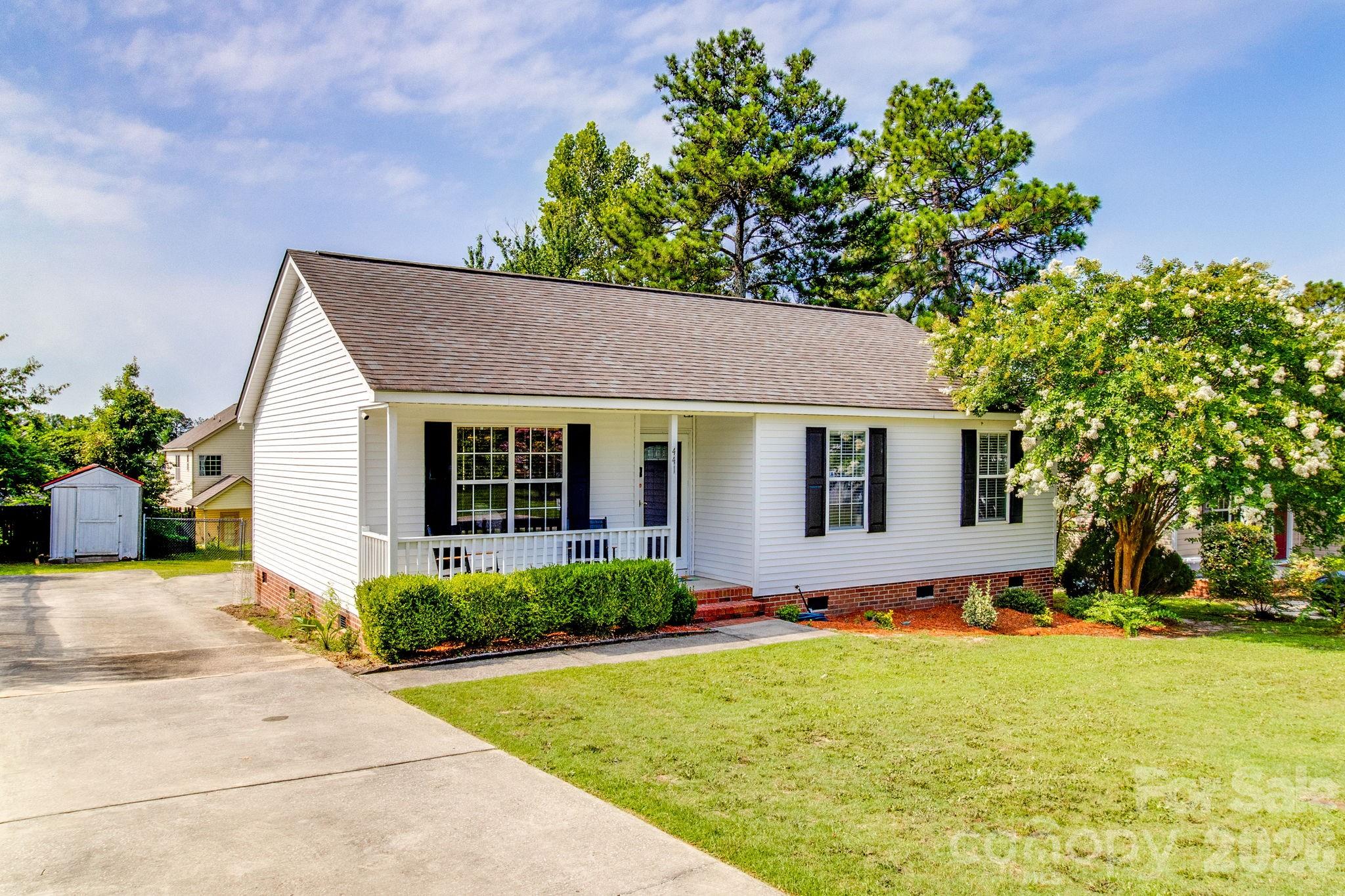 441 Coops Court — West Columbia