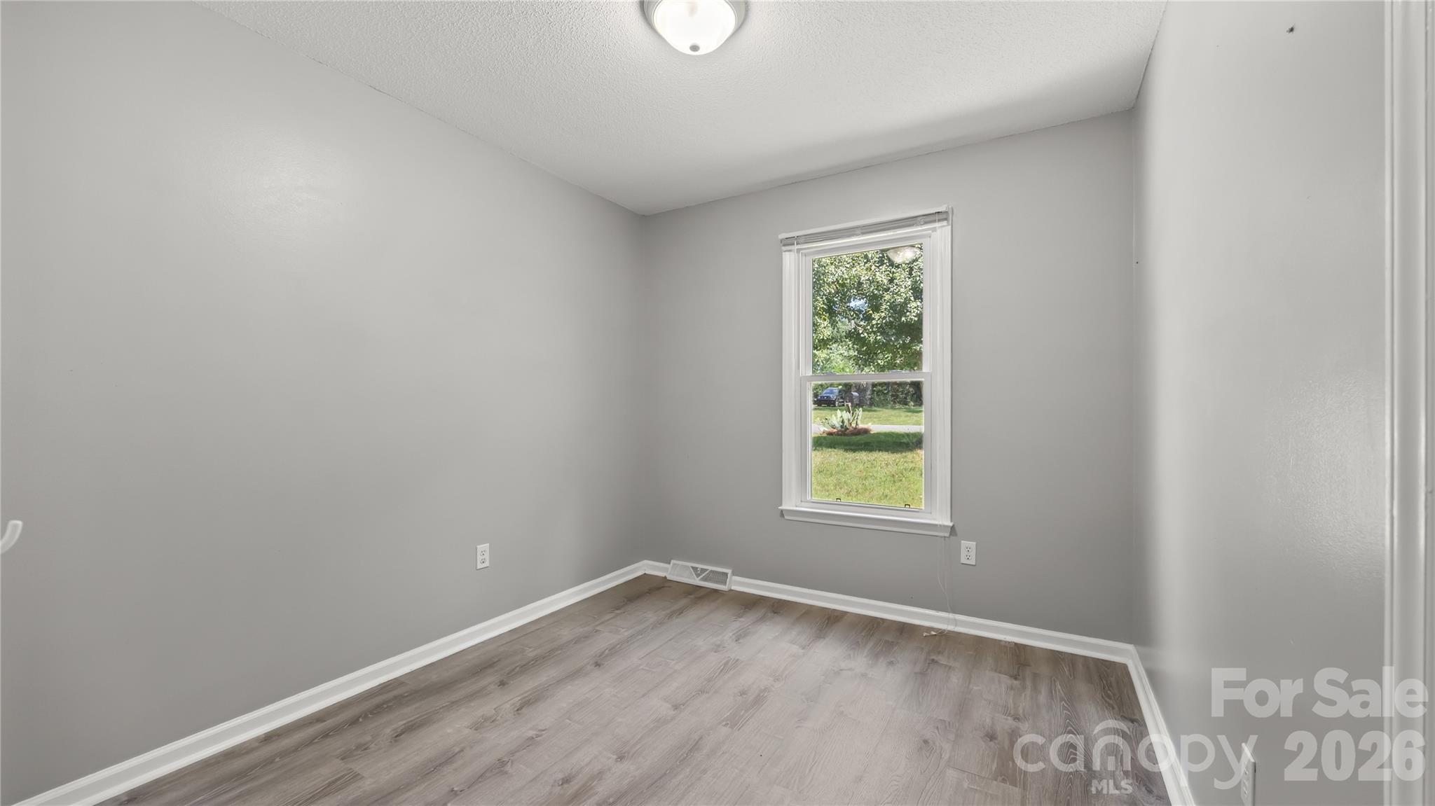 3571 Farm Lake Drive SW — Concord