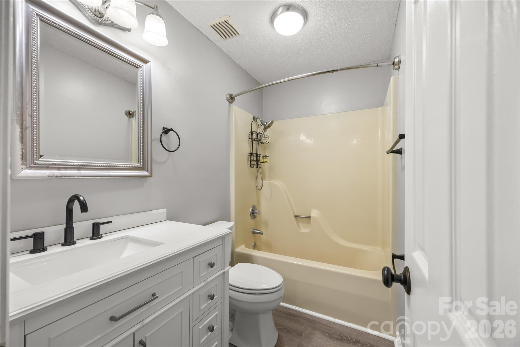 3571 Farm Lake Drive SW — Concord