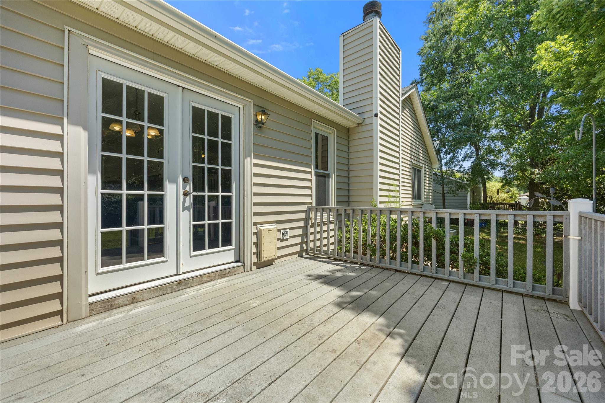 3571 Farm Lake Drive SW — Concord