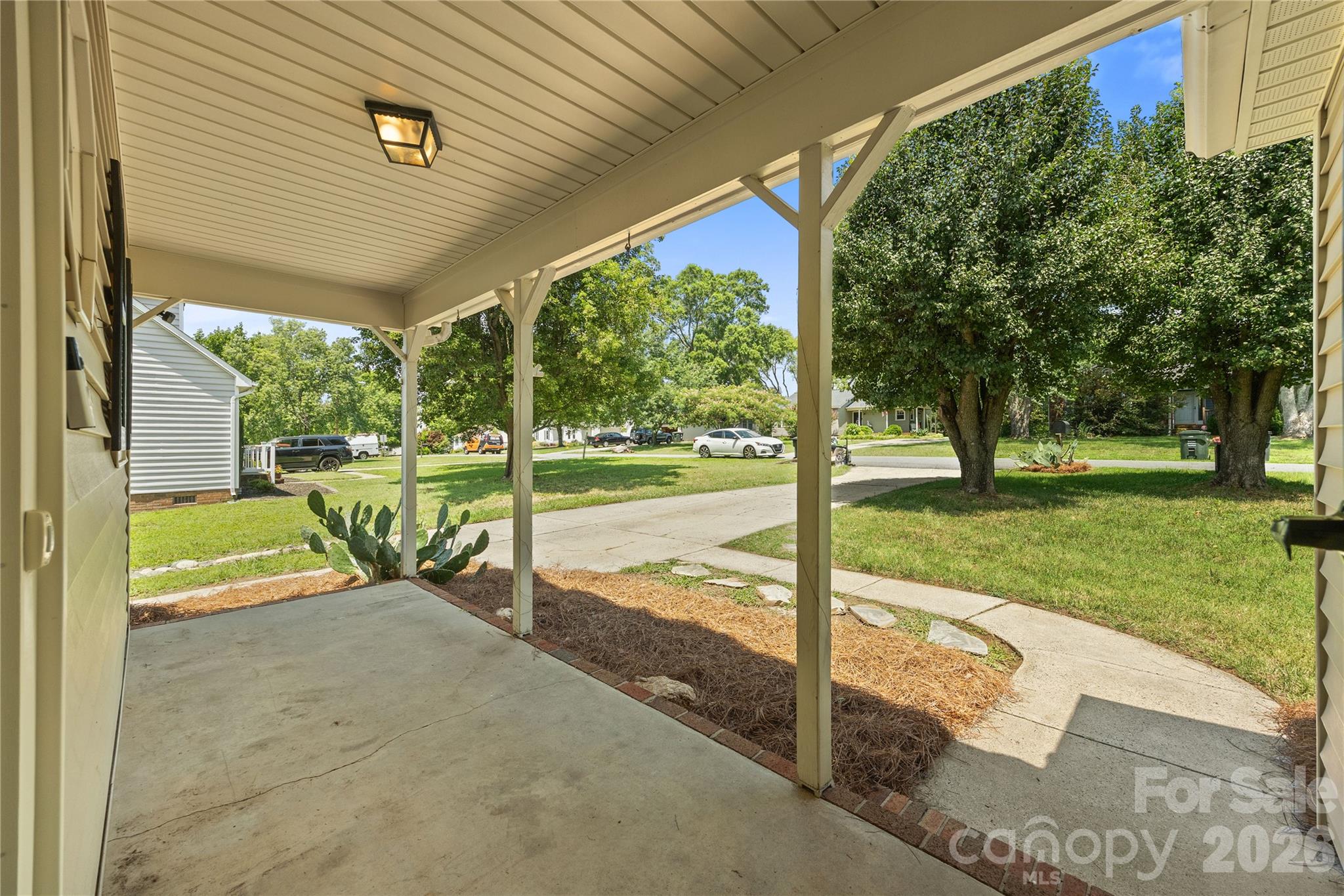 3571 Farm Lake Drive SW — Concord