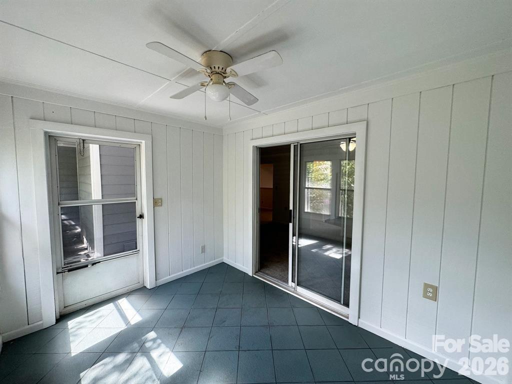 6049 Treetop Court — Charlotte