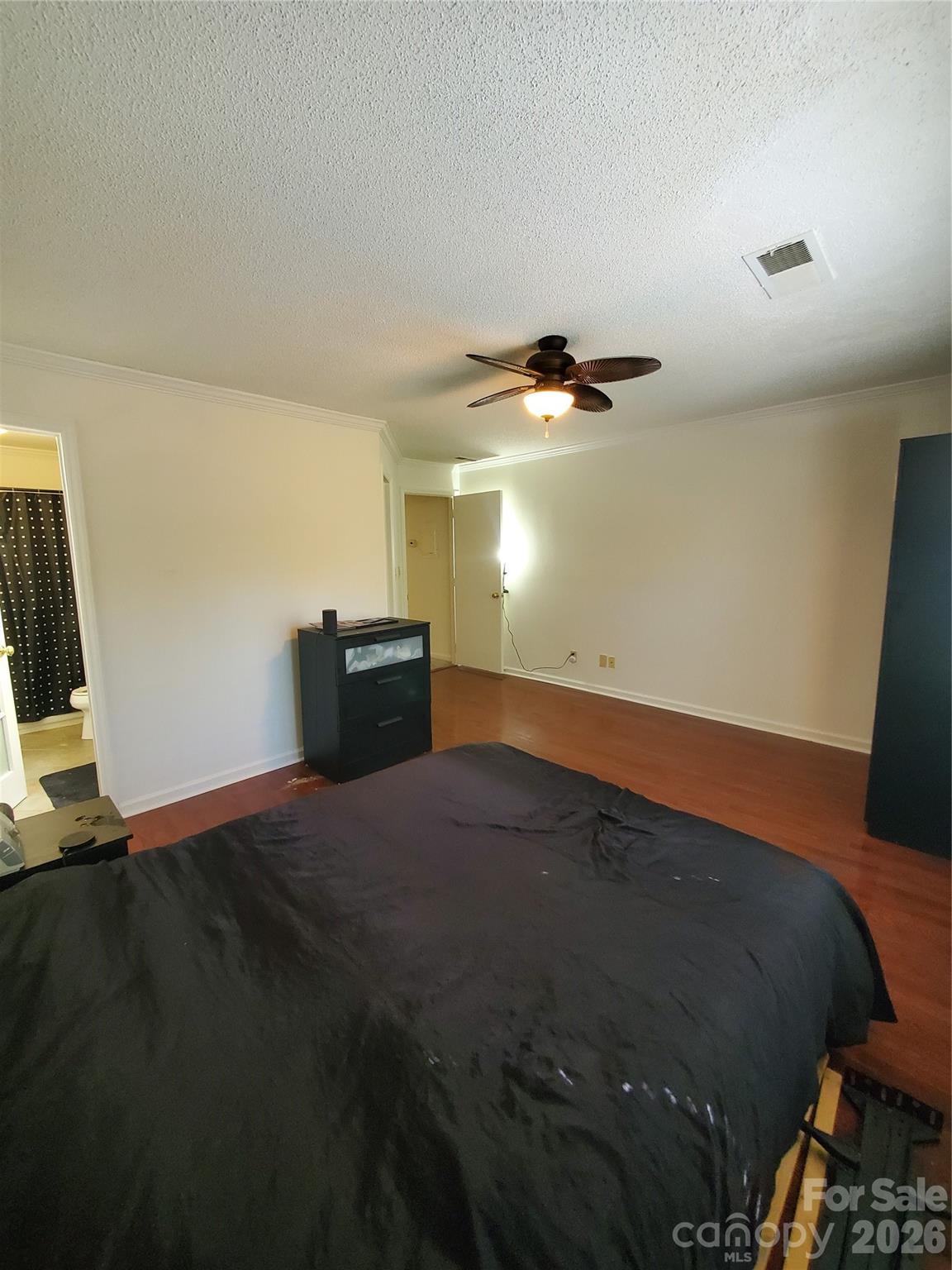 6049 Treetop Court — Charlotte