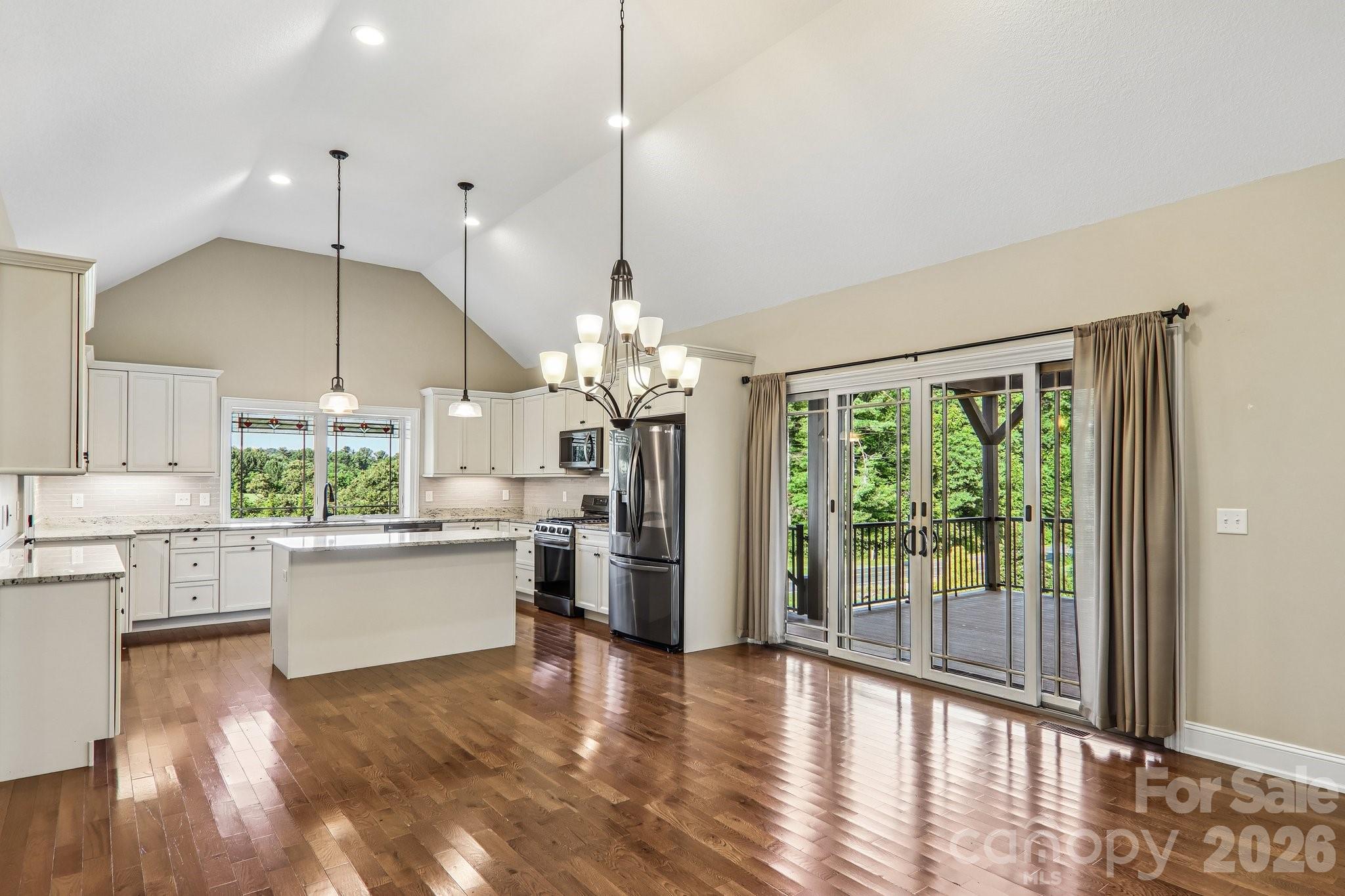 17 Hamilton Woods Lane — Etowah