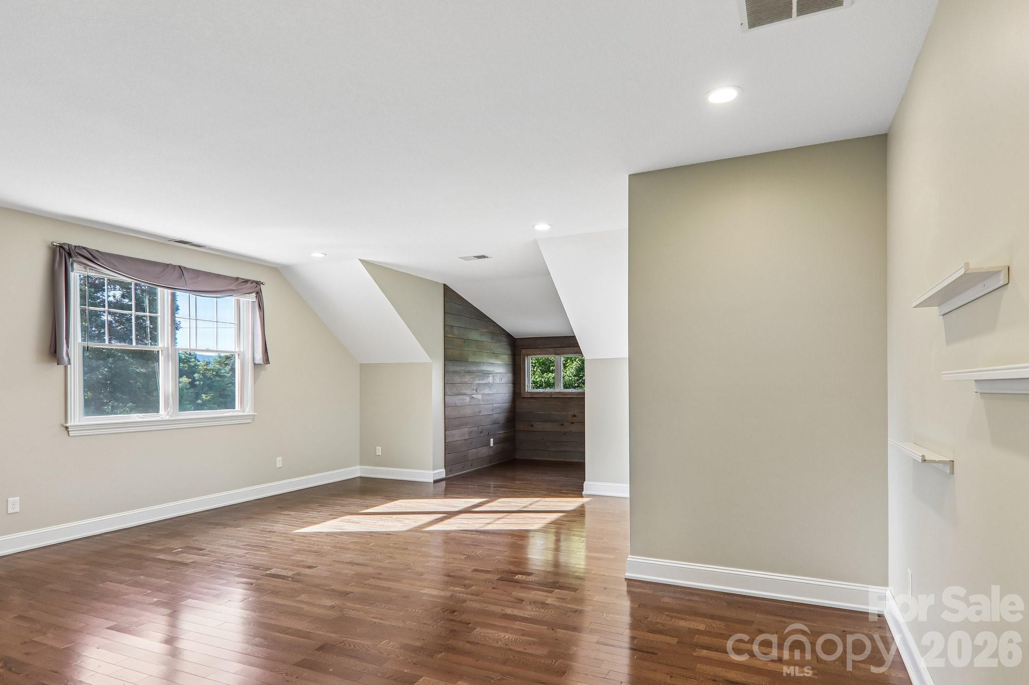 17 Hamilton Woods Lane — Etowah