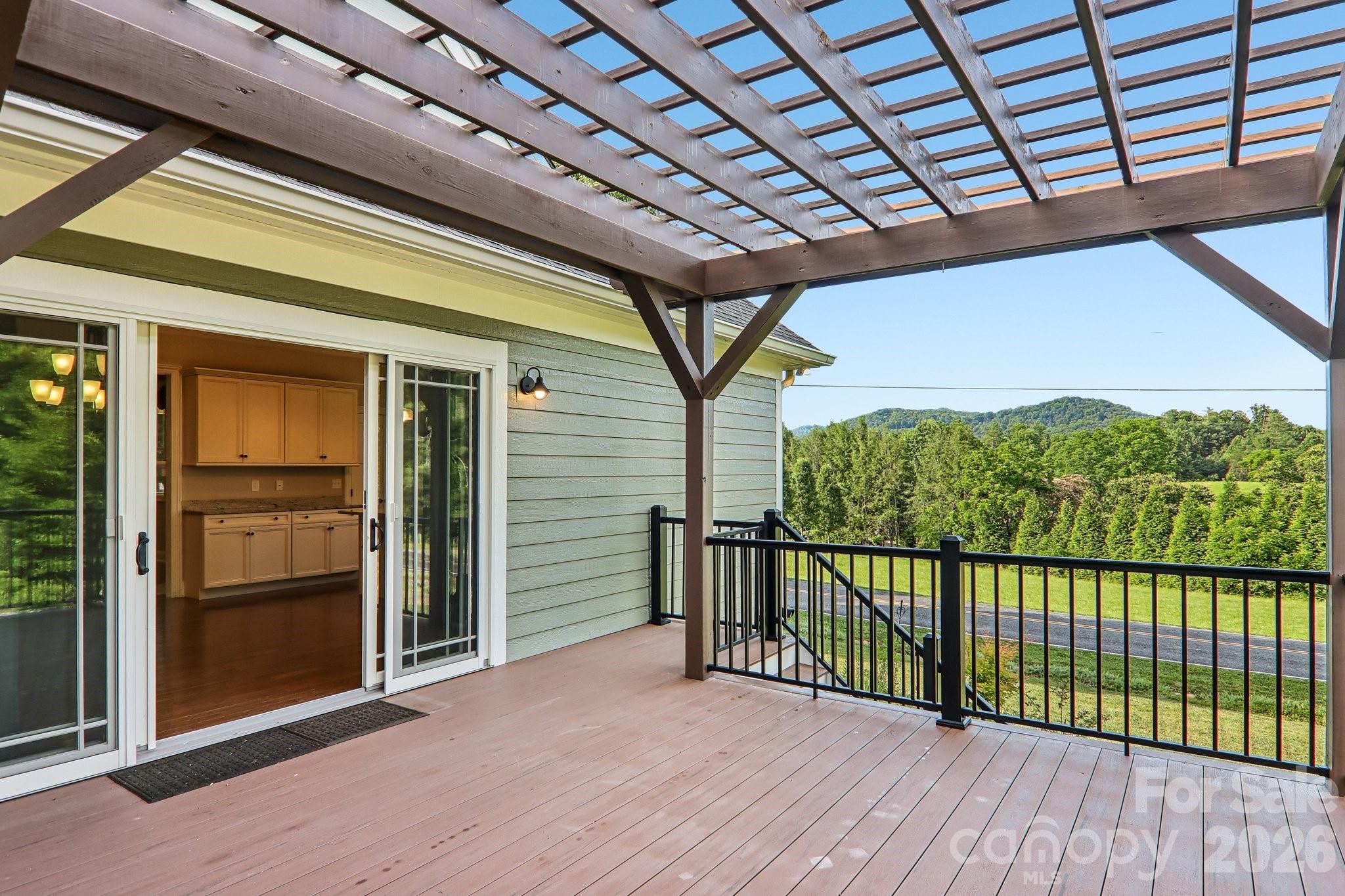 17 Hamilton Woods Lane — Etowah