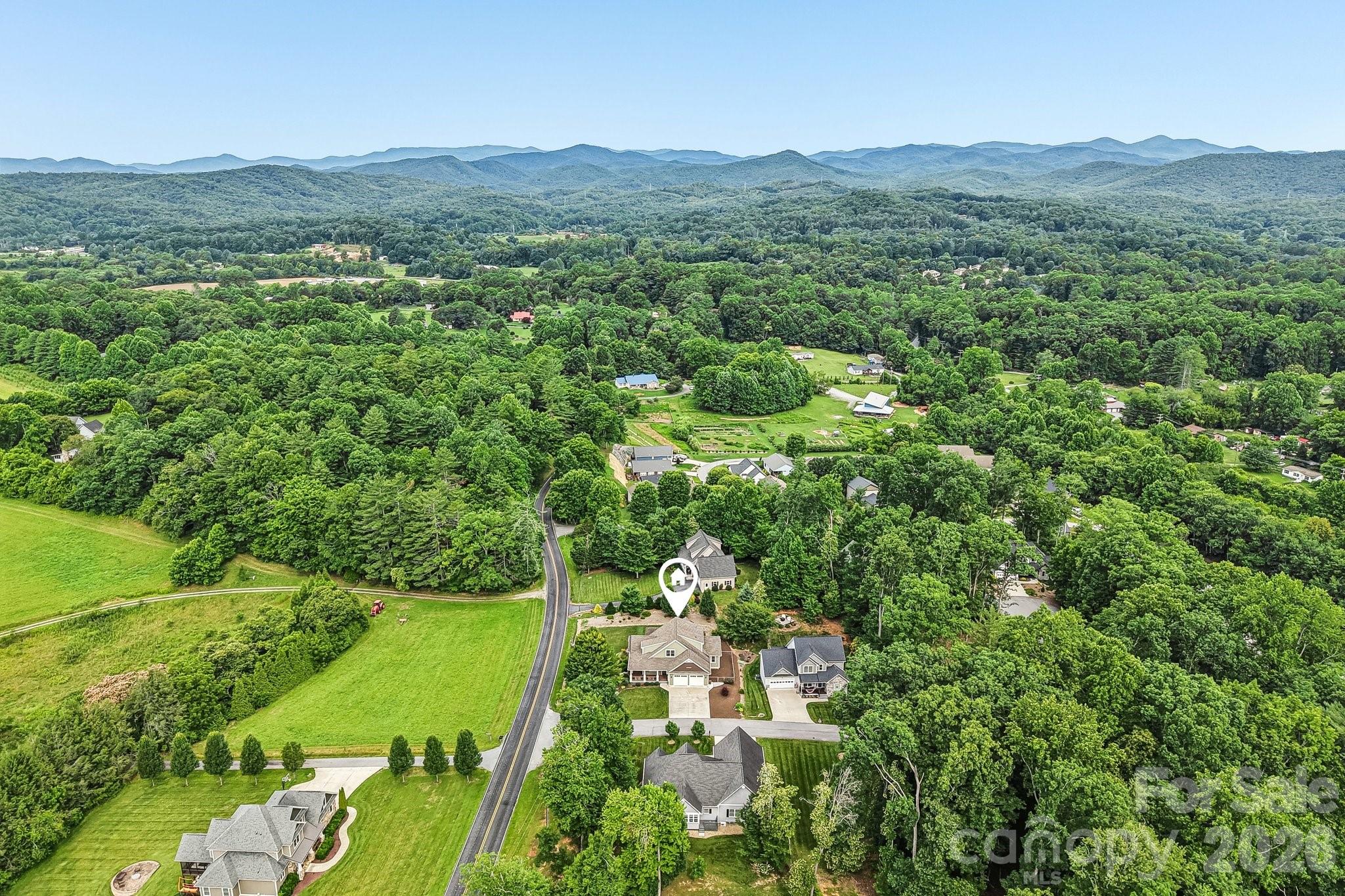 17 Hamilton Woods Lane — Etowah