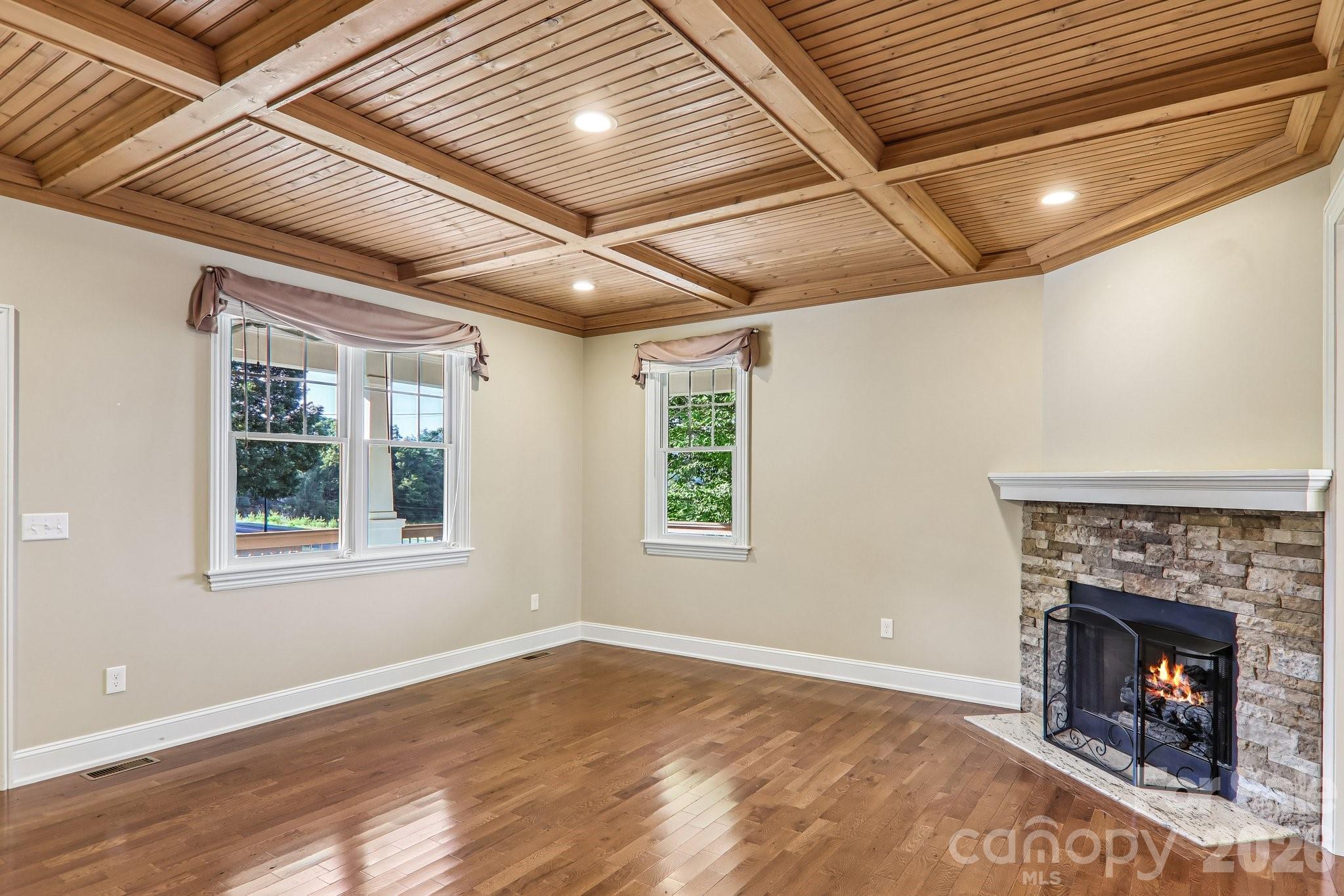 17 Hamilton Woods Lane — Etowah
