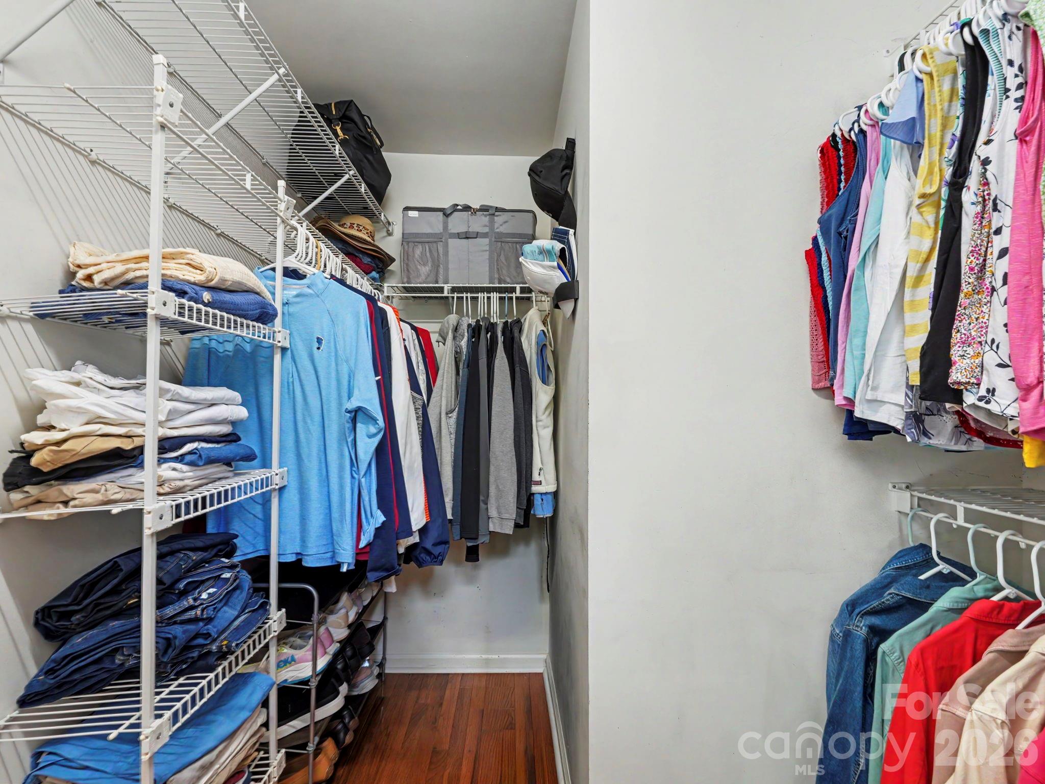 15505 Robsart Court — Charlotte