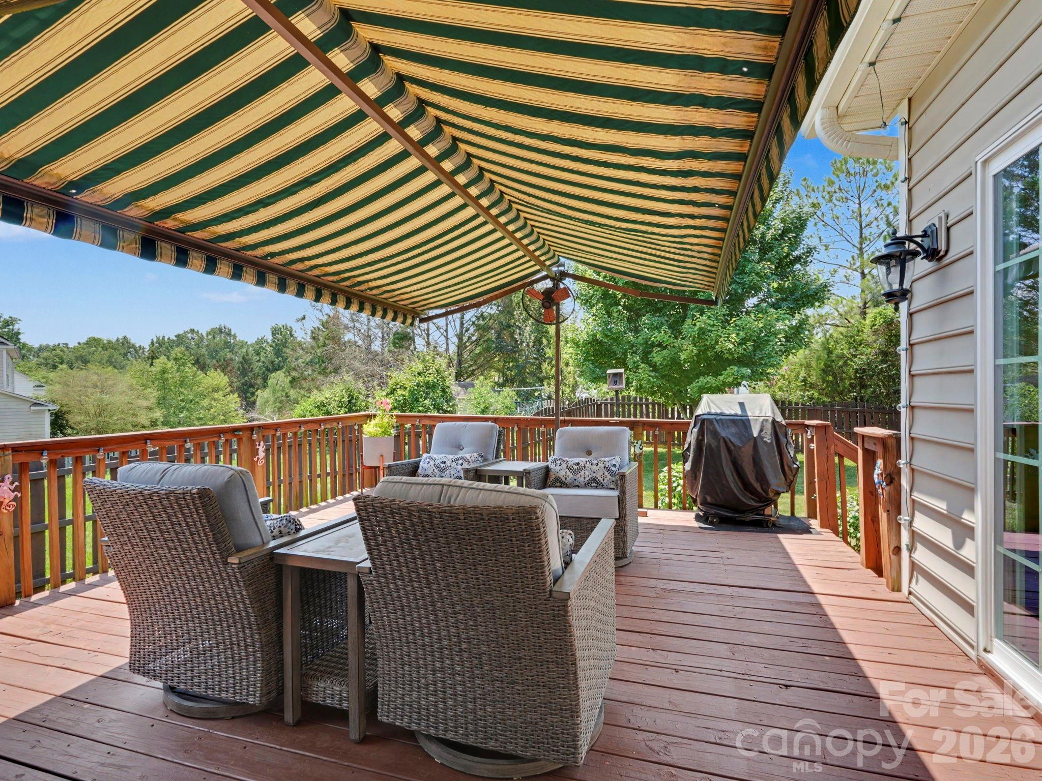 15505 Robsart Court — Charlotte