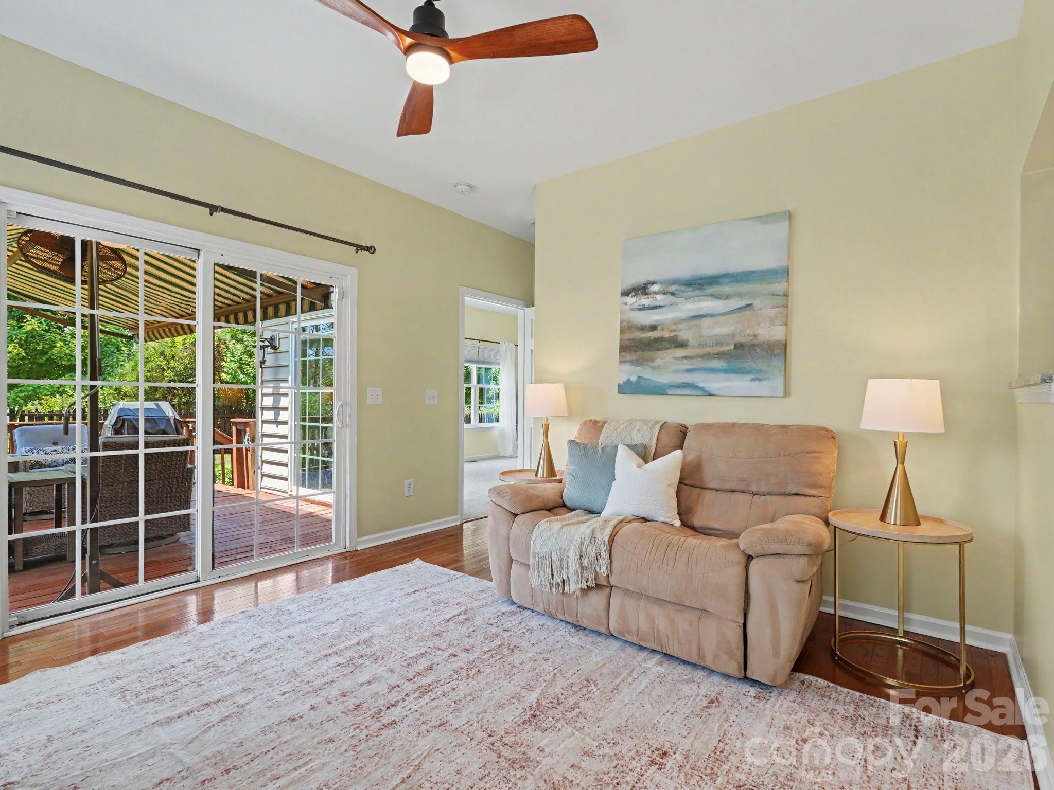 15505 Robsart Court — Charlotte