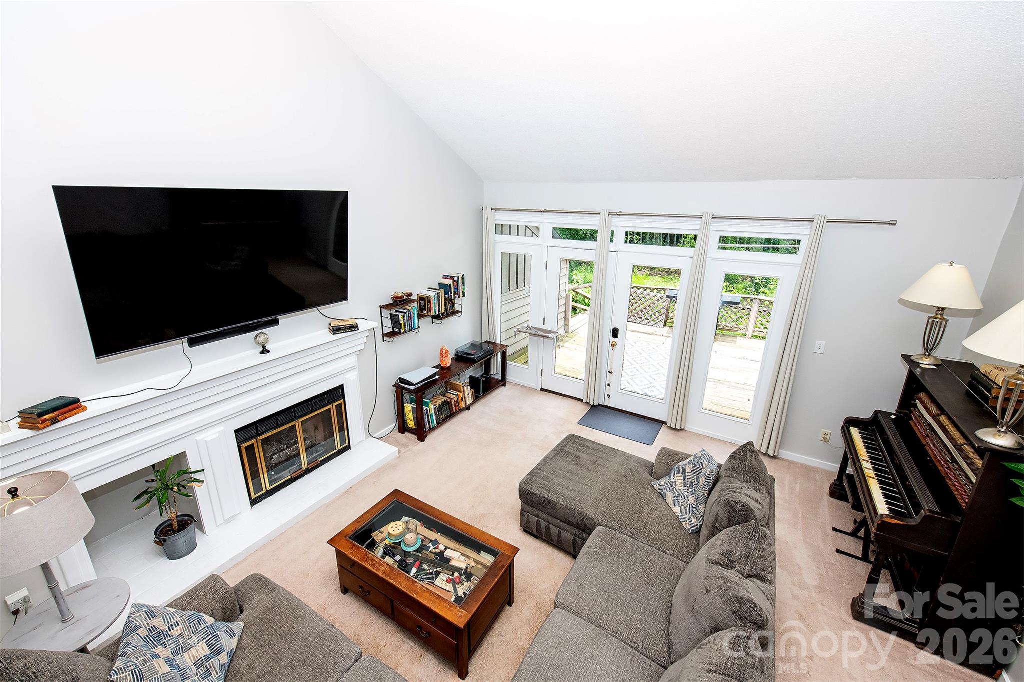 4136 Charlotte Highway — Lake Wylie