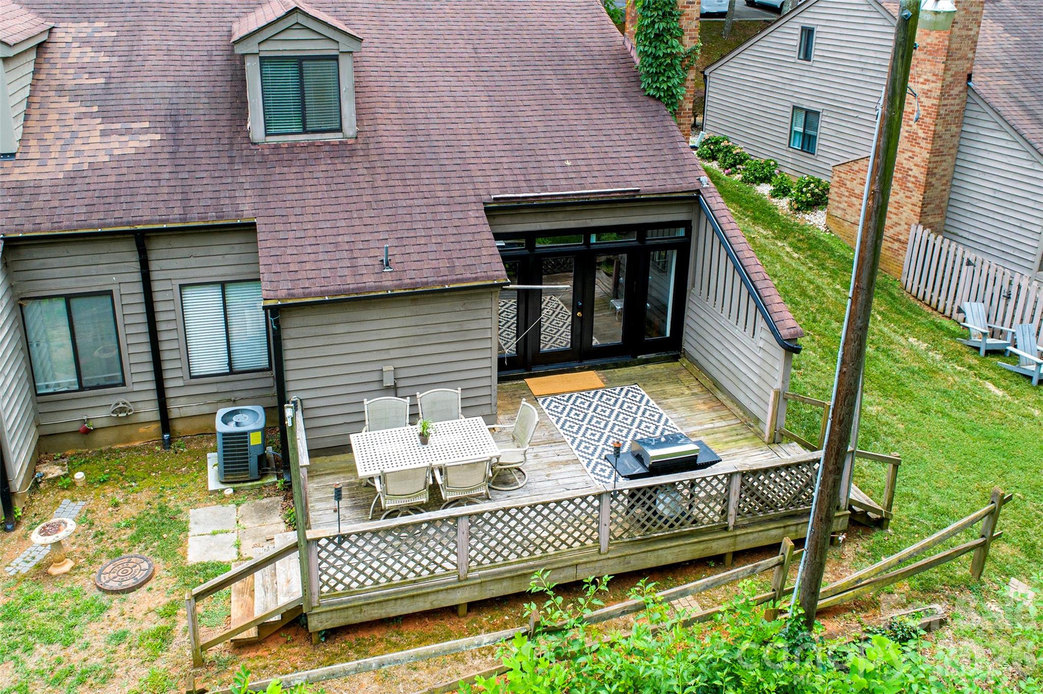 4136 Charlotte Highway — Lake Wylie