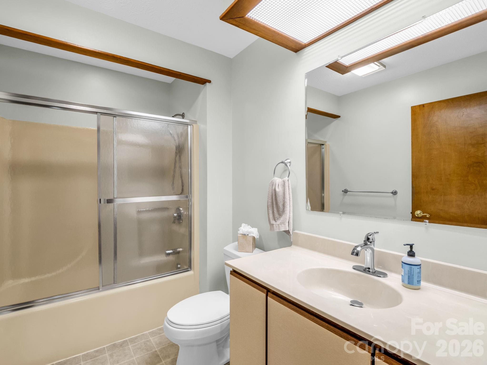 341 Laurel Park Place — Hendersonville
