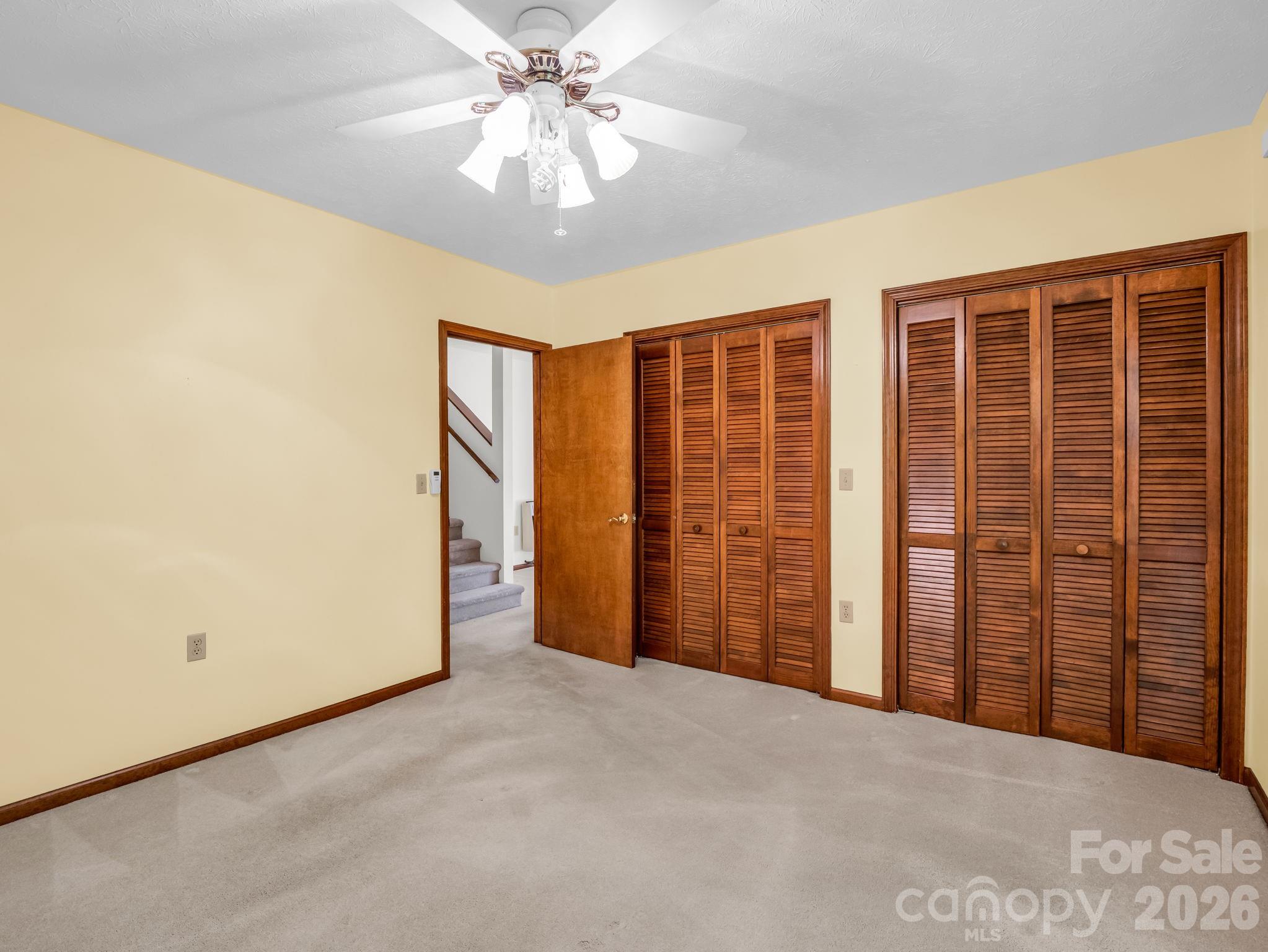 341 Laurel Park Place — Hendersonville