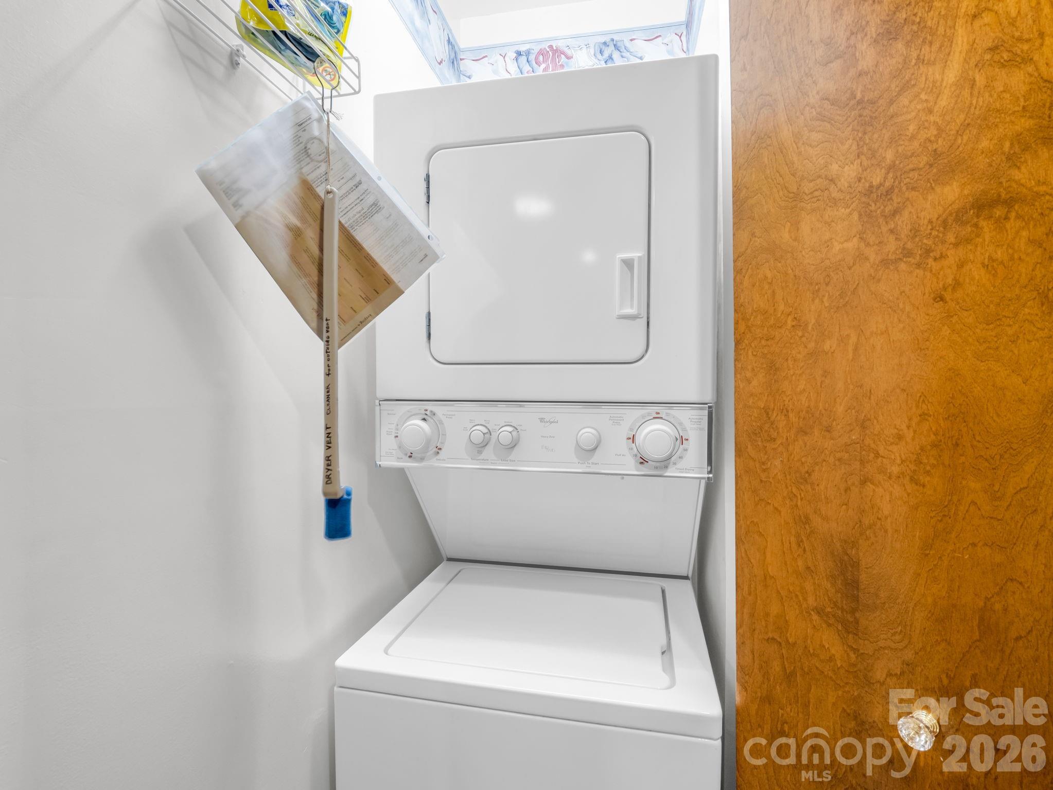 341 Laurel Park Place — Hendersonville