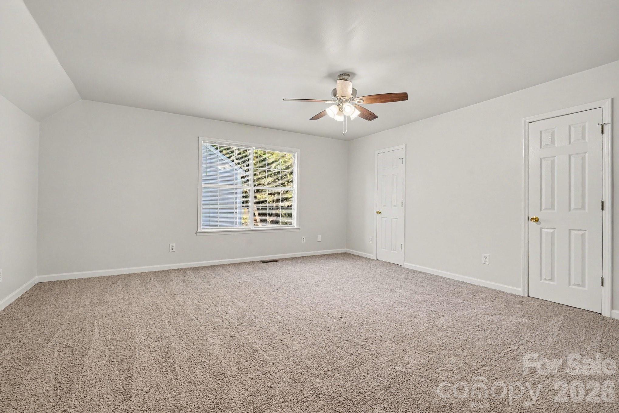 11921 Moonshadow Lane — Huntersville