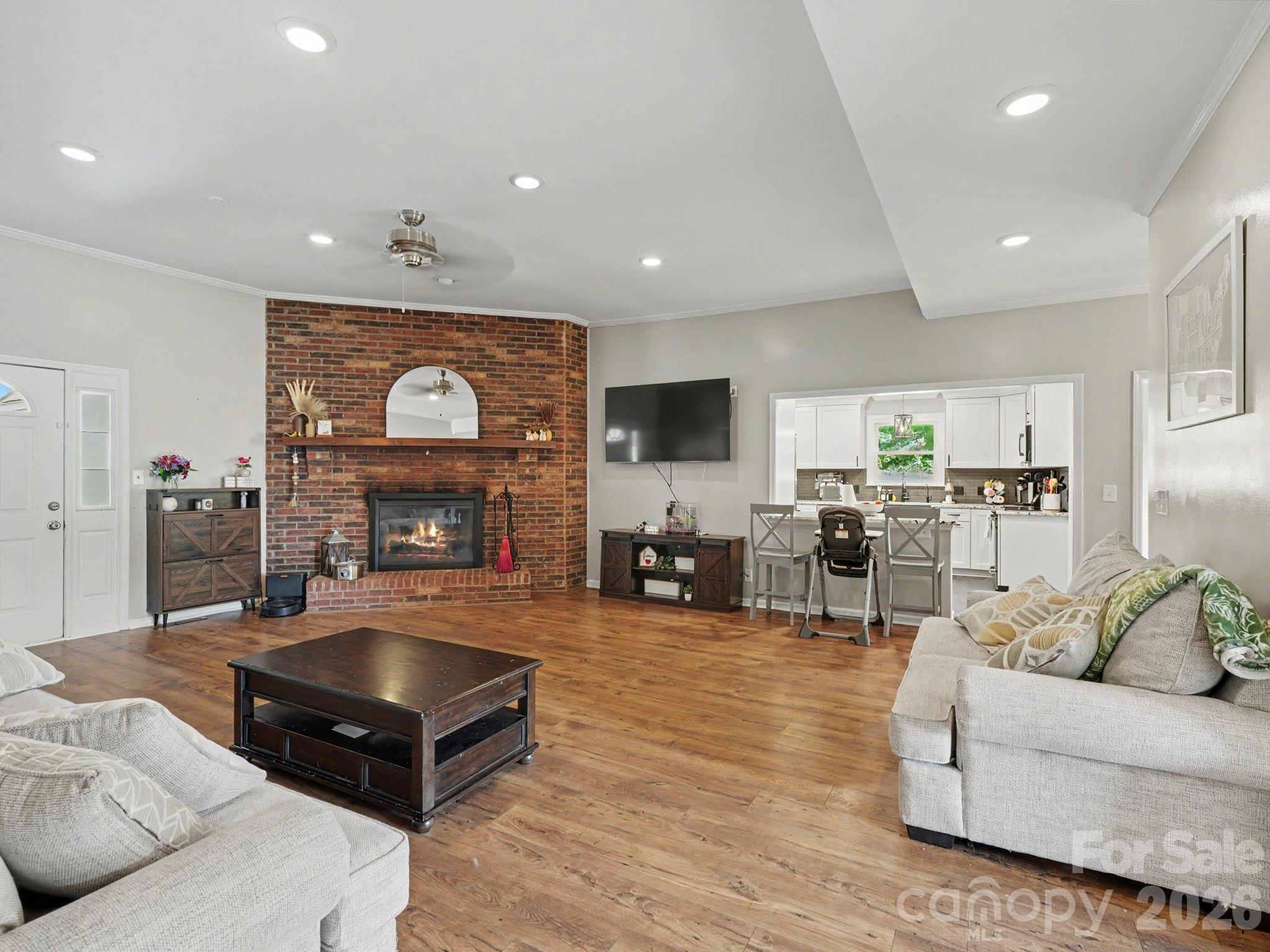 8301 Mooresville Road — Concord