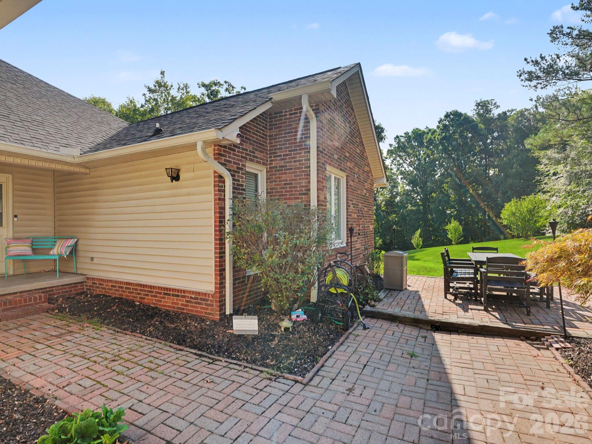 8301 Mooresville Road — Concord