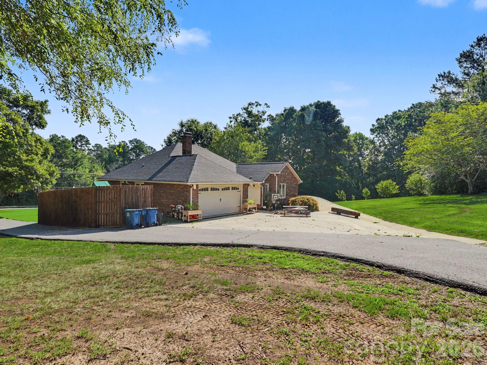 8301 Mooresville Road — Concord