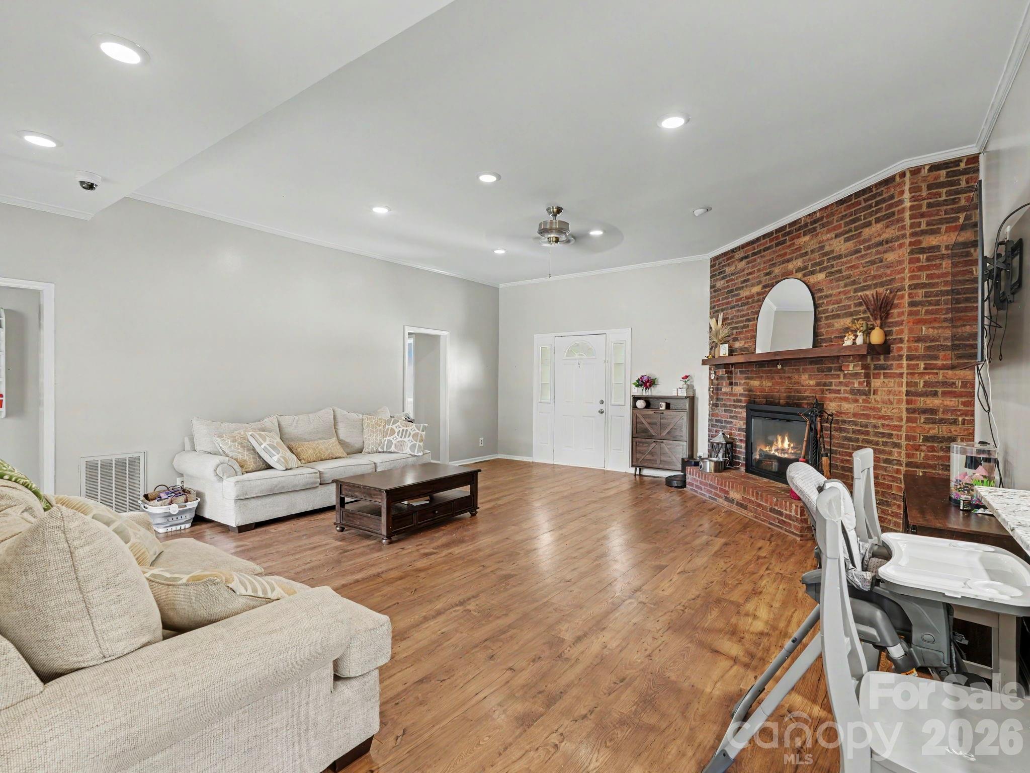 8301 Mooresville Road — Concord