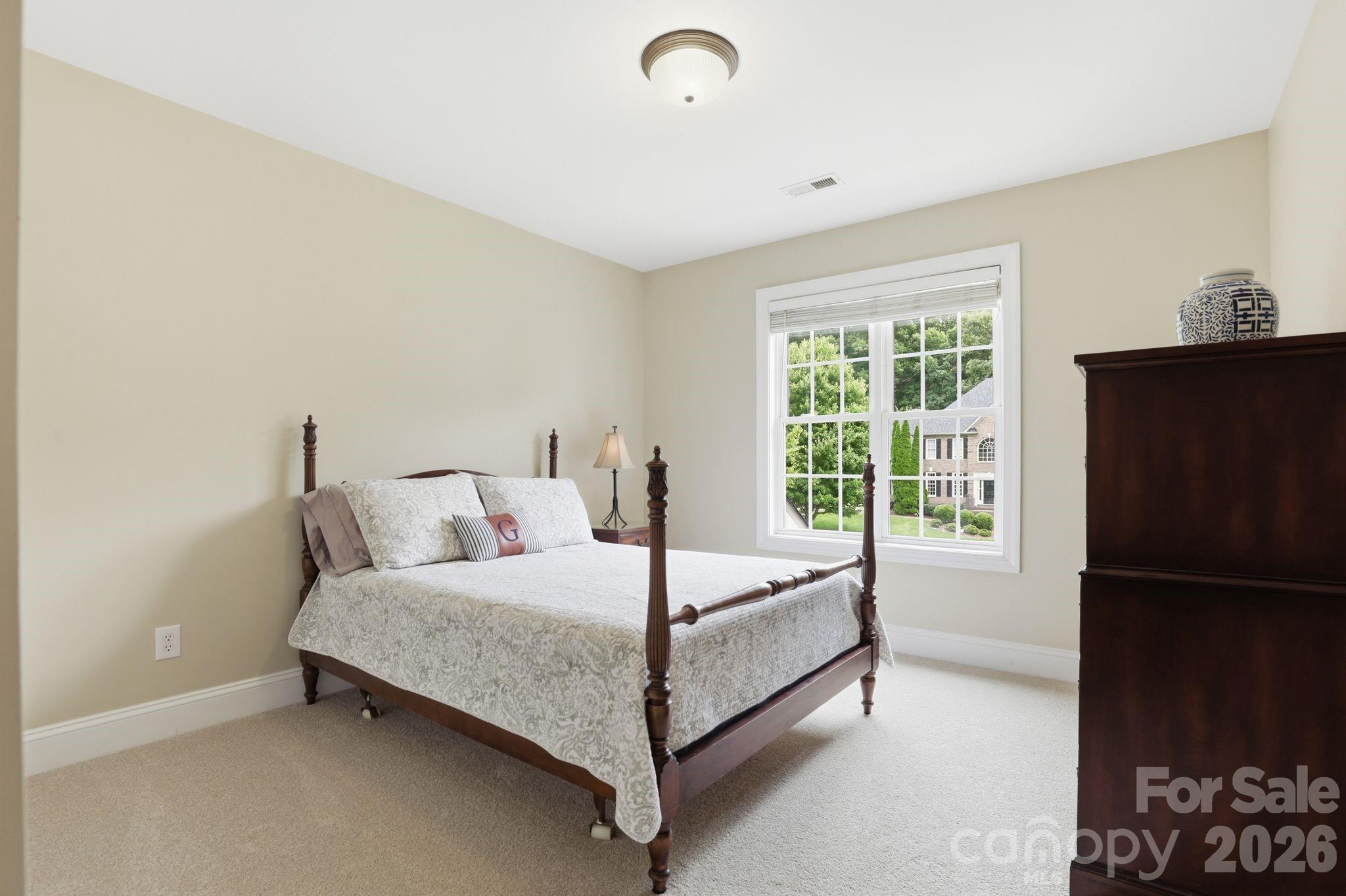 7011 Edenderry Drive — Charlotte