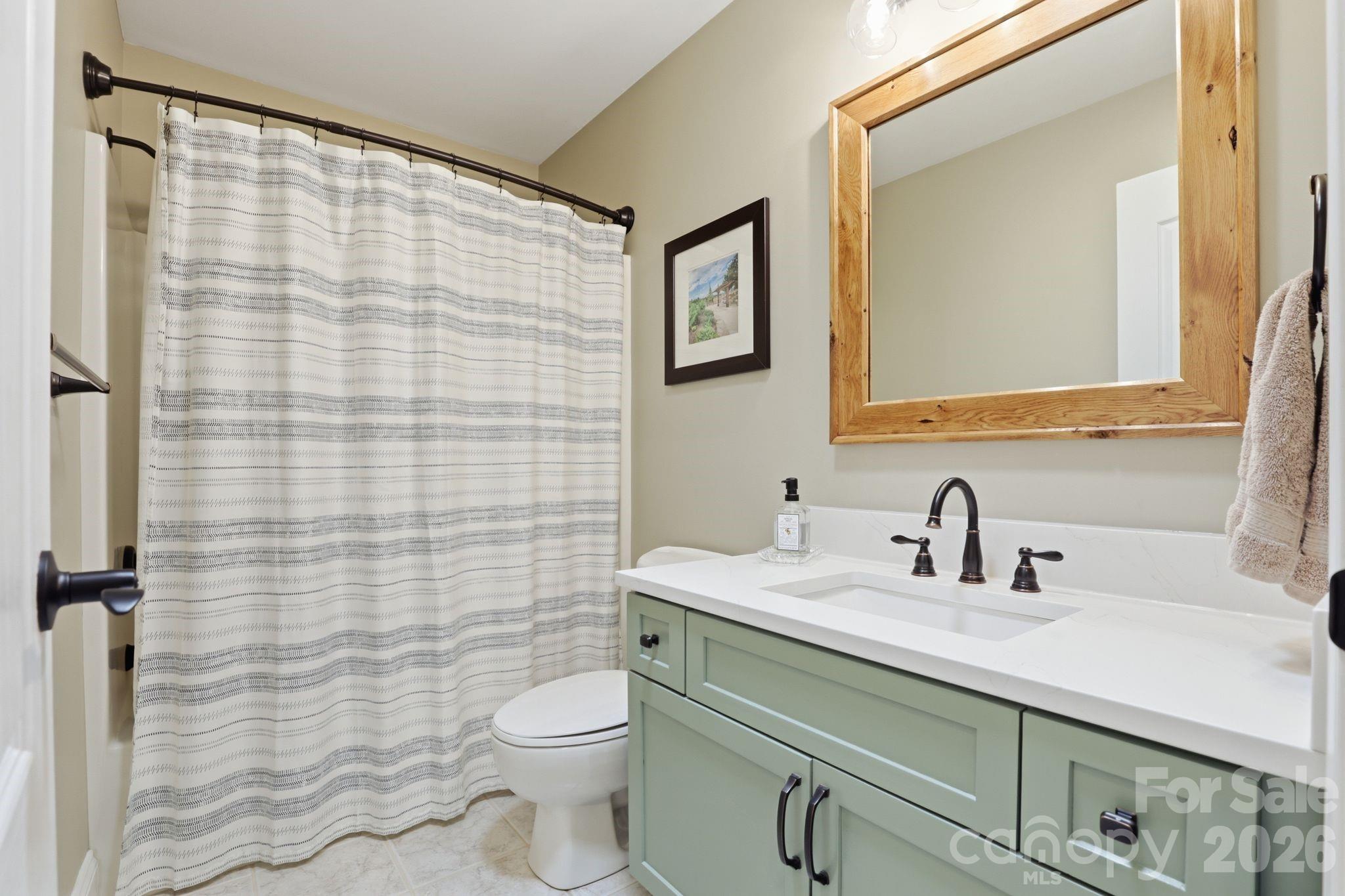 7011 Edenderry Drive — Charlotte