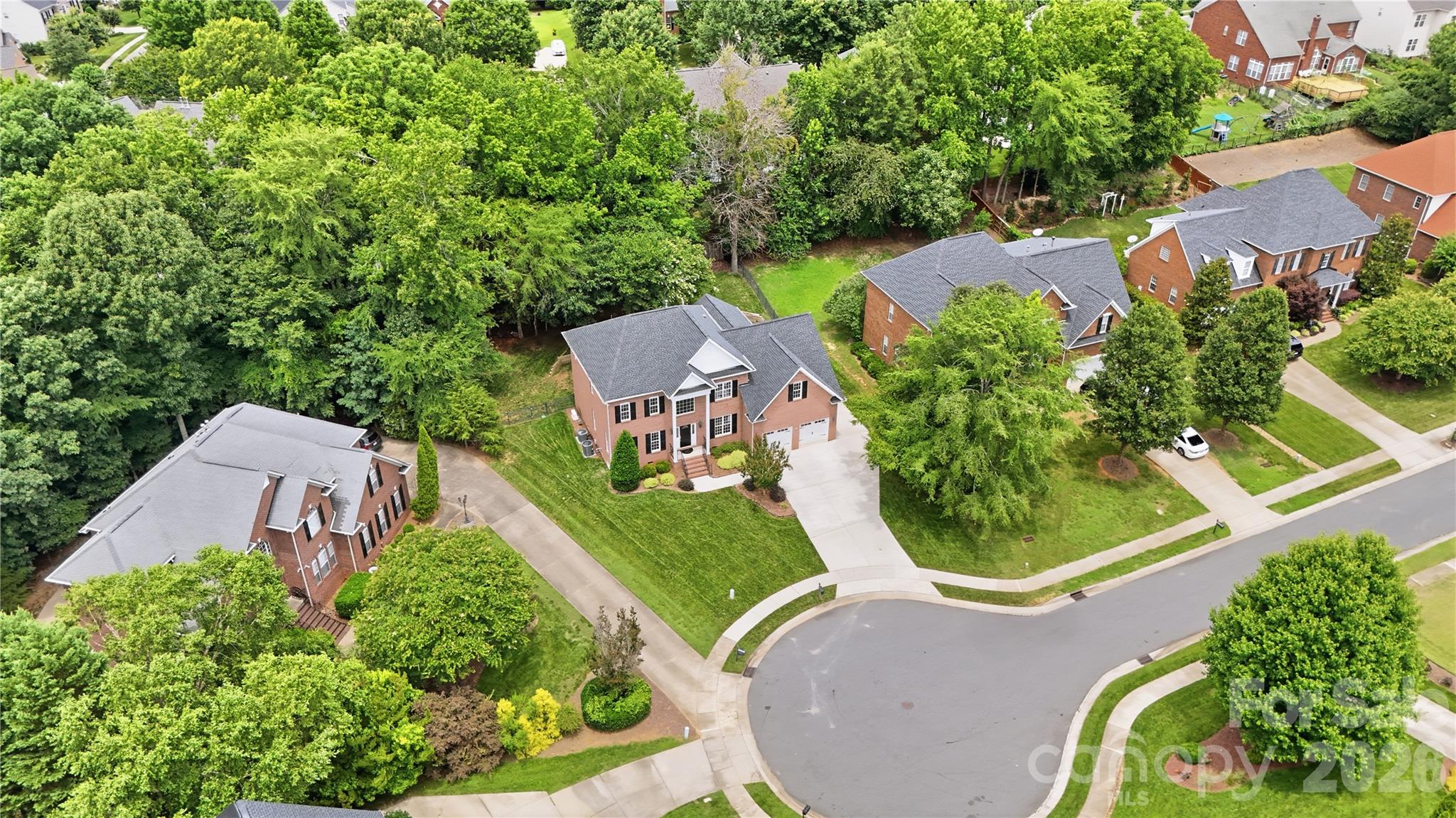 7011 Edenderry Drive — Charlotte