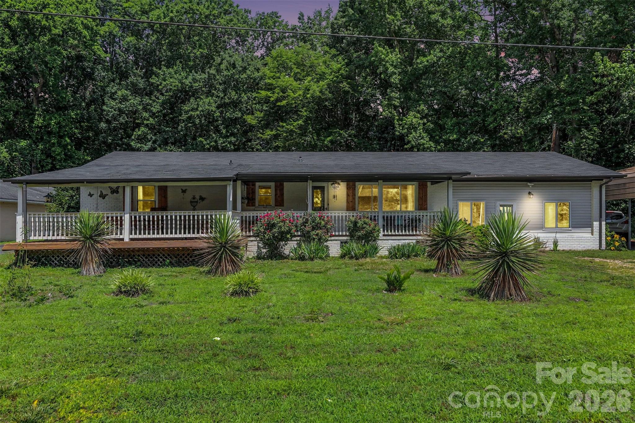 1306 Mooresville Road — Kannapolis