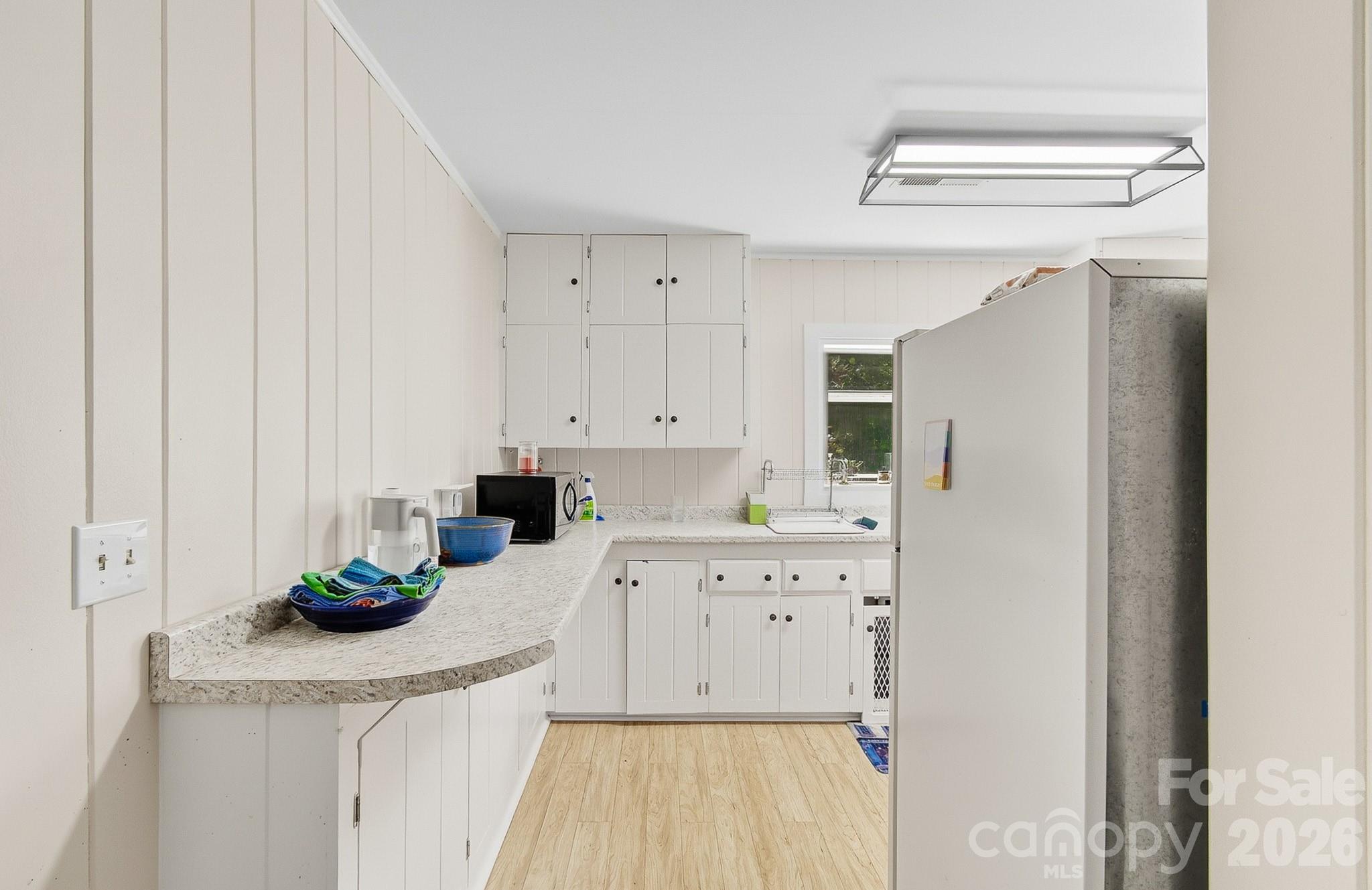 629 Bailey Street — Mars Hill