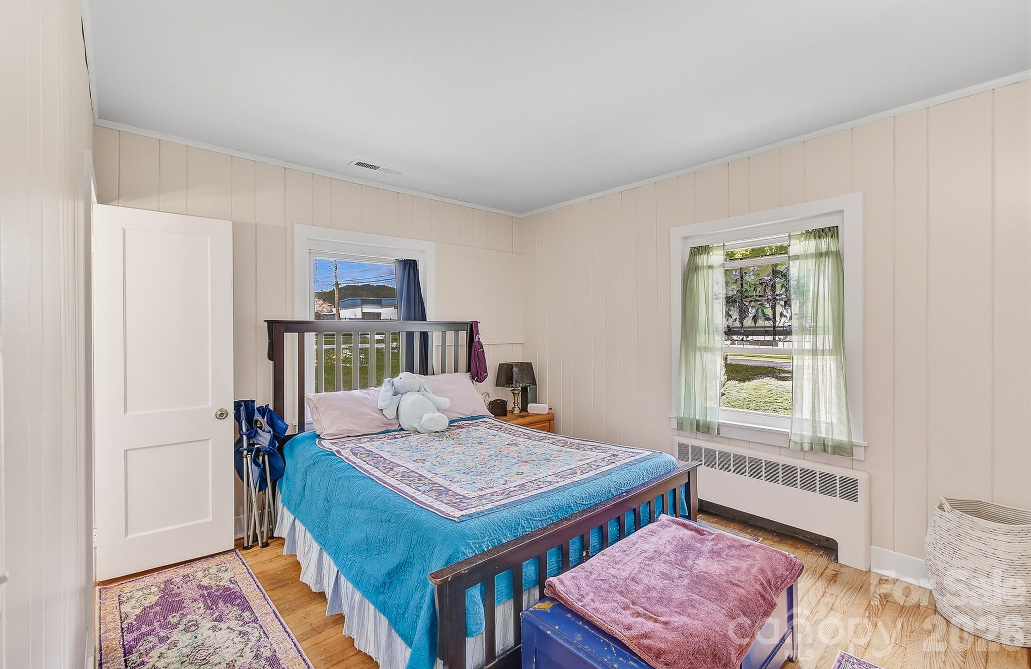 629 Bailey Street — Mars Hill