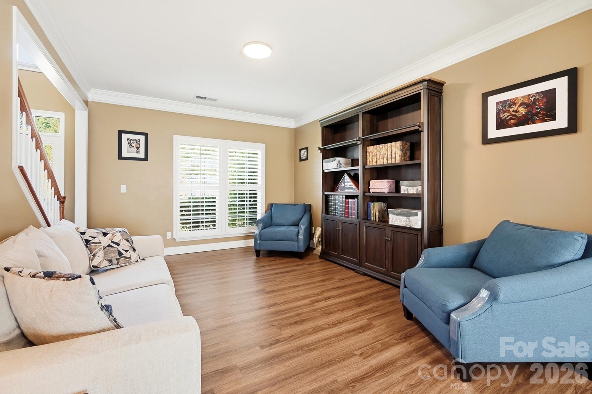 1338 Wrangell Lane — Charlotte