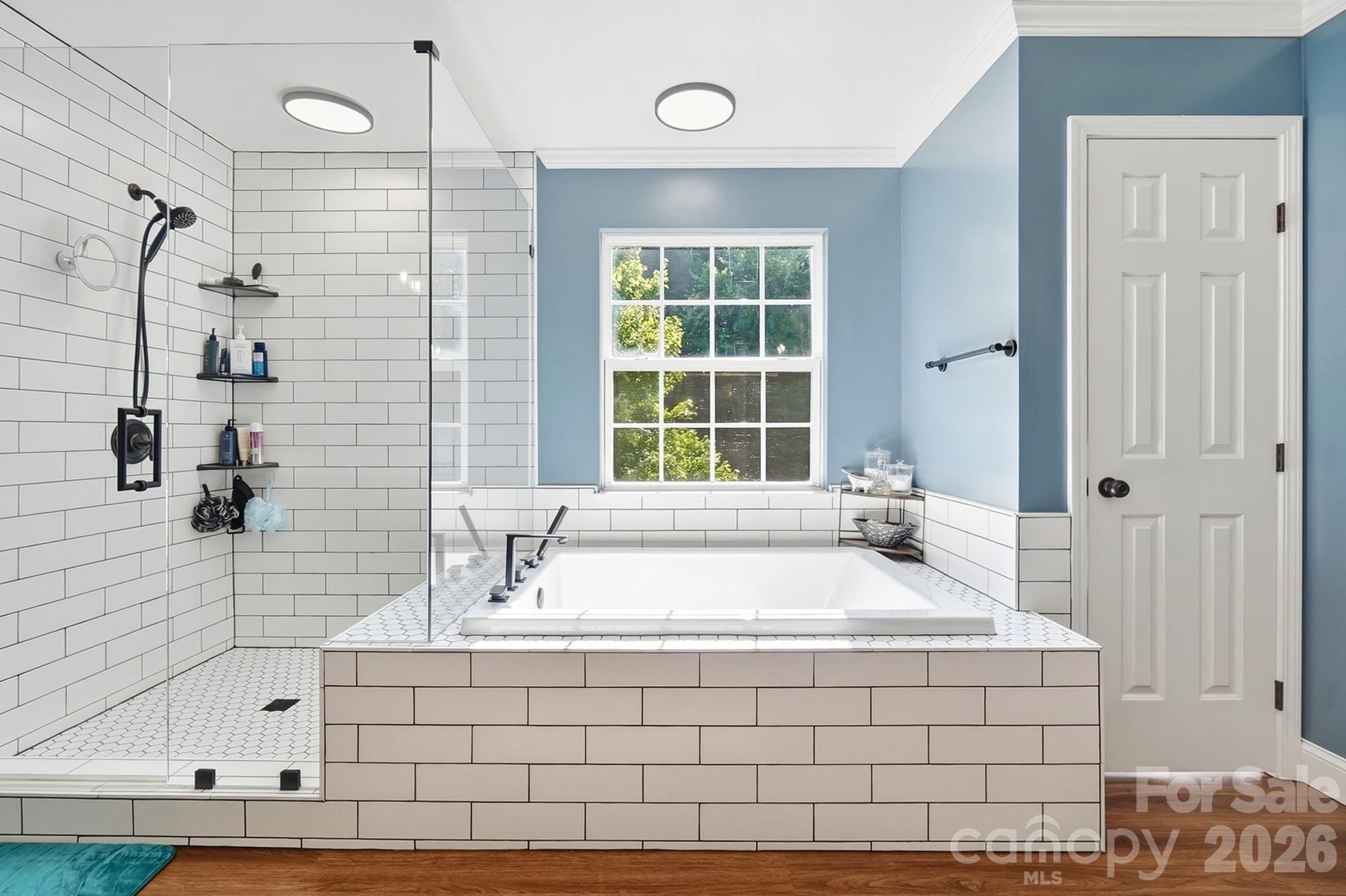 1338 Wrangell Lane — Charlotte