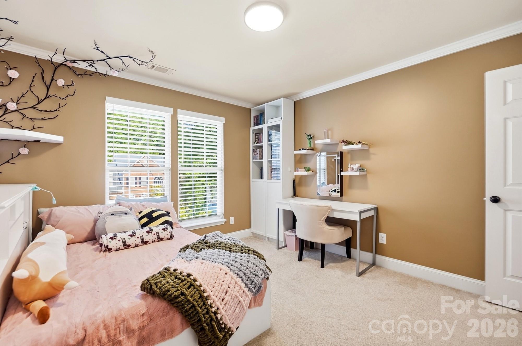 1338 Wrangell Lane — Charlotte