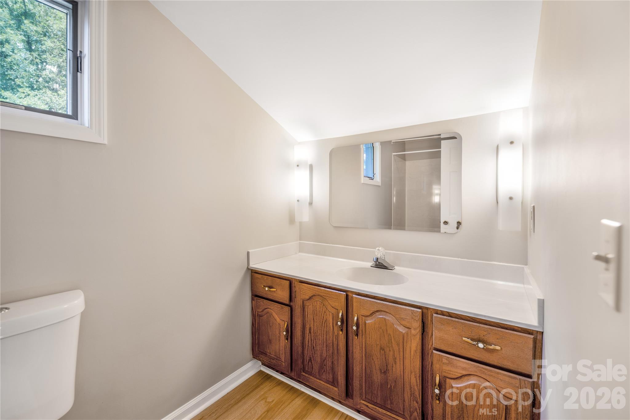 601 Woodfield Drive — Asheville