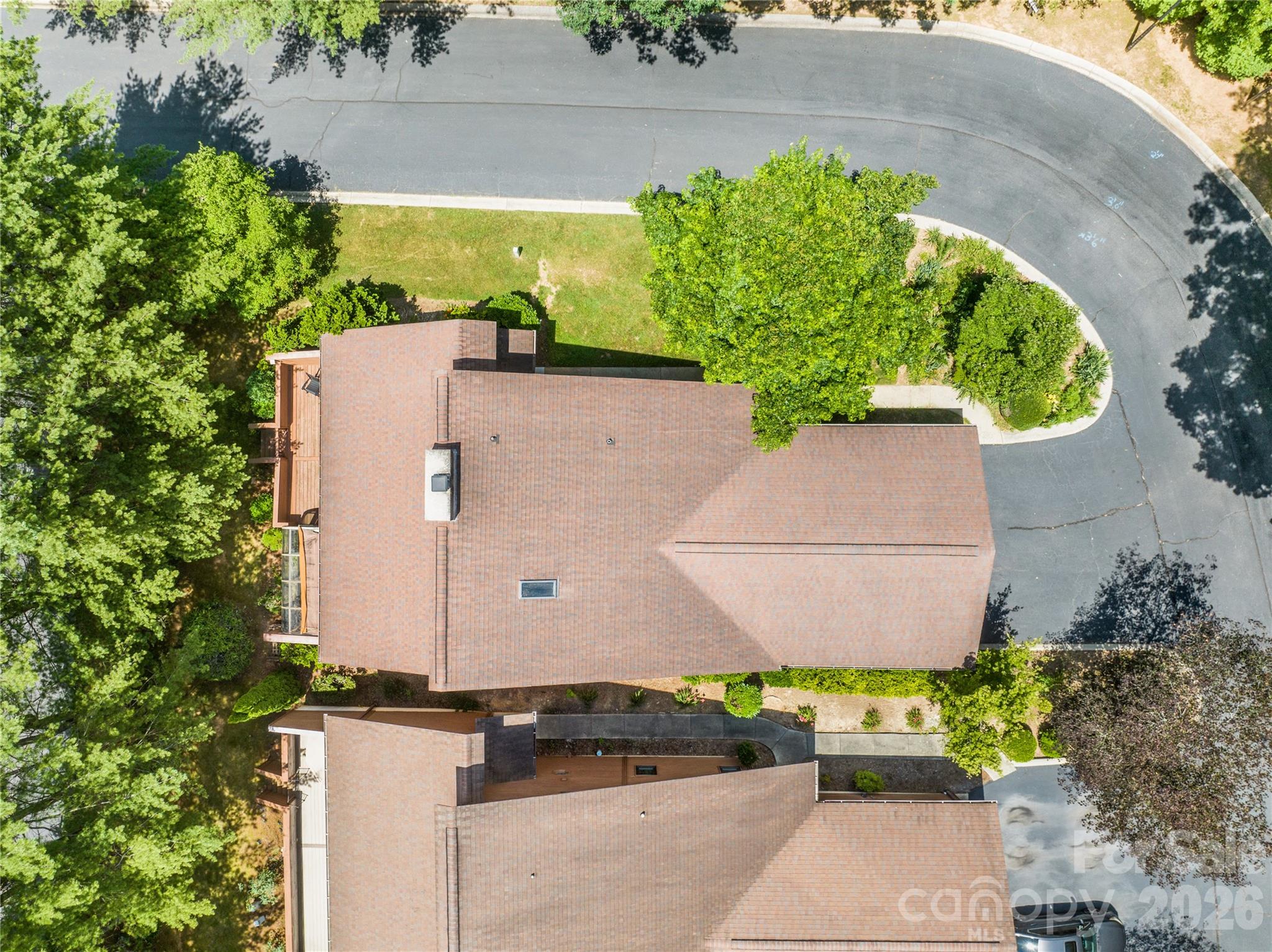 601 Woodfield Drive — Asheville