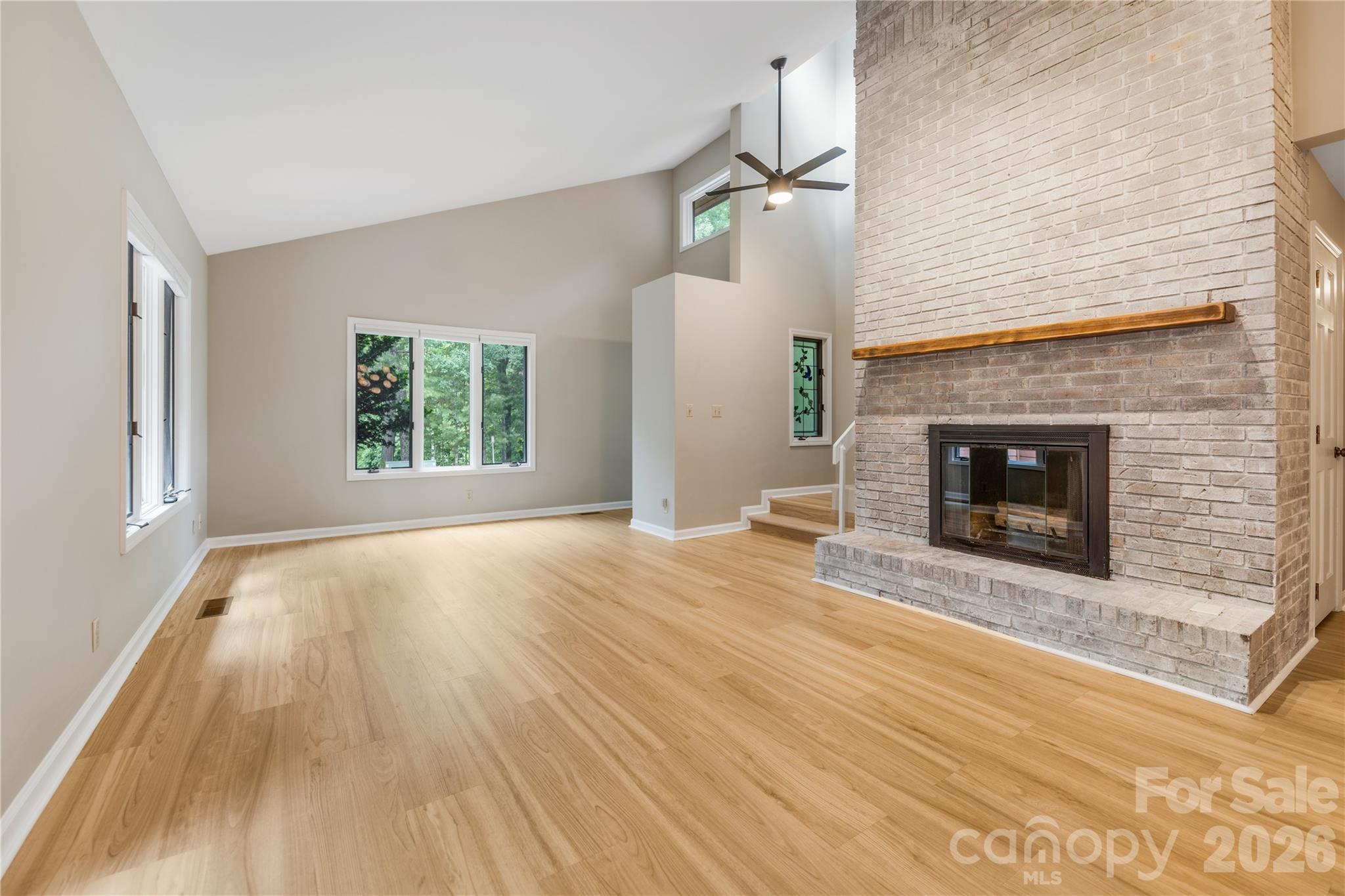 601 Woodfield Drive — Asheville