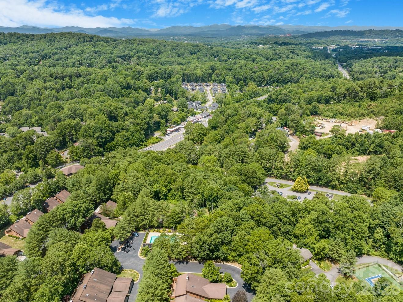 601 Woodfield Drive — Asheville