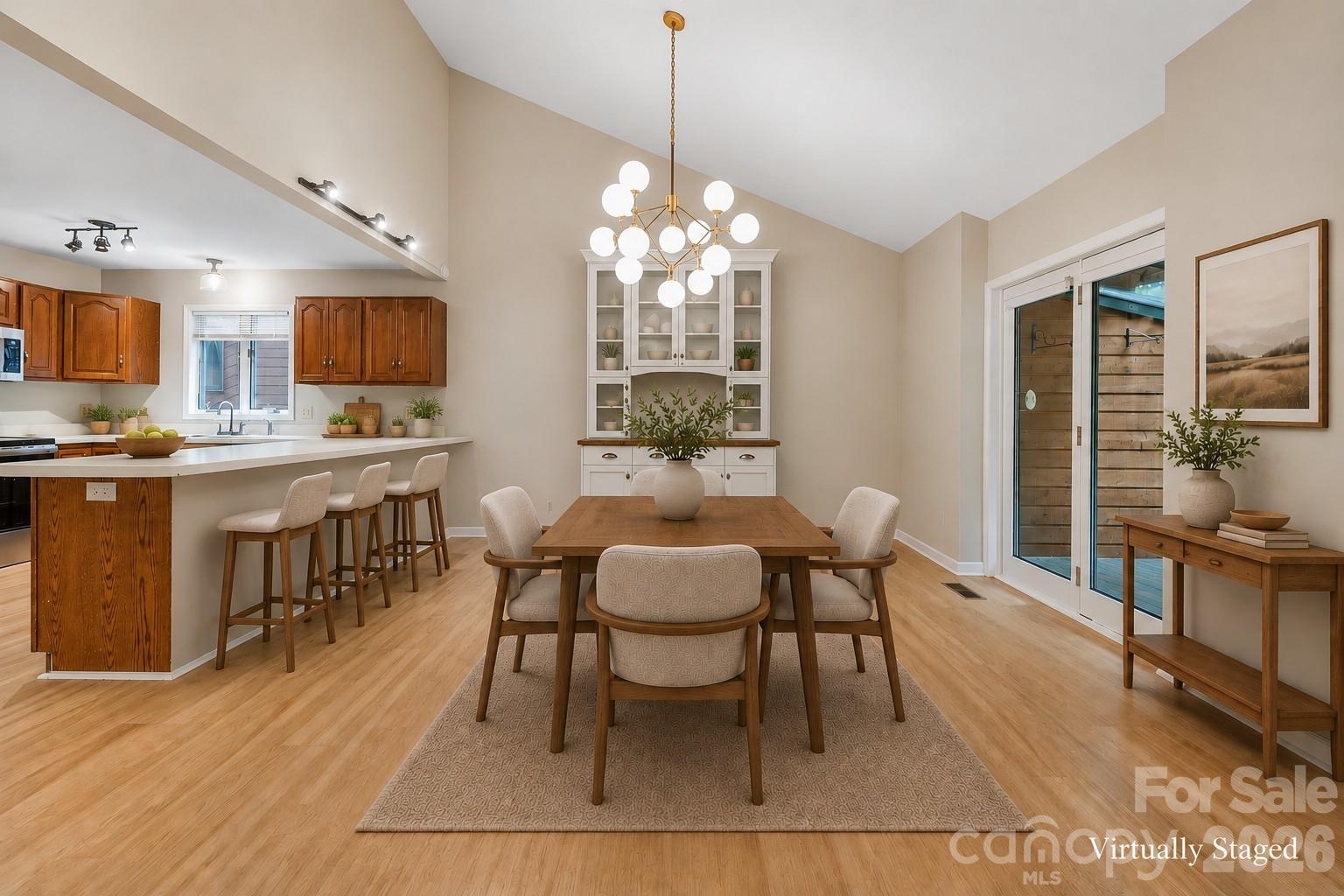 601 Woodfield Drive — Asheville