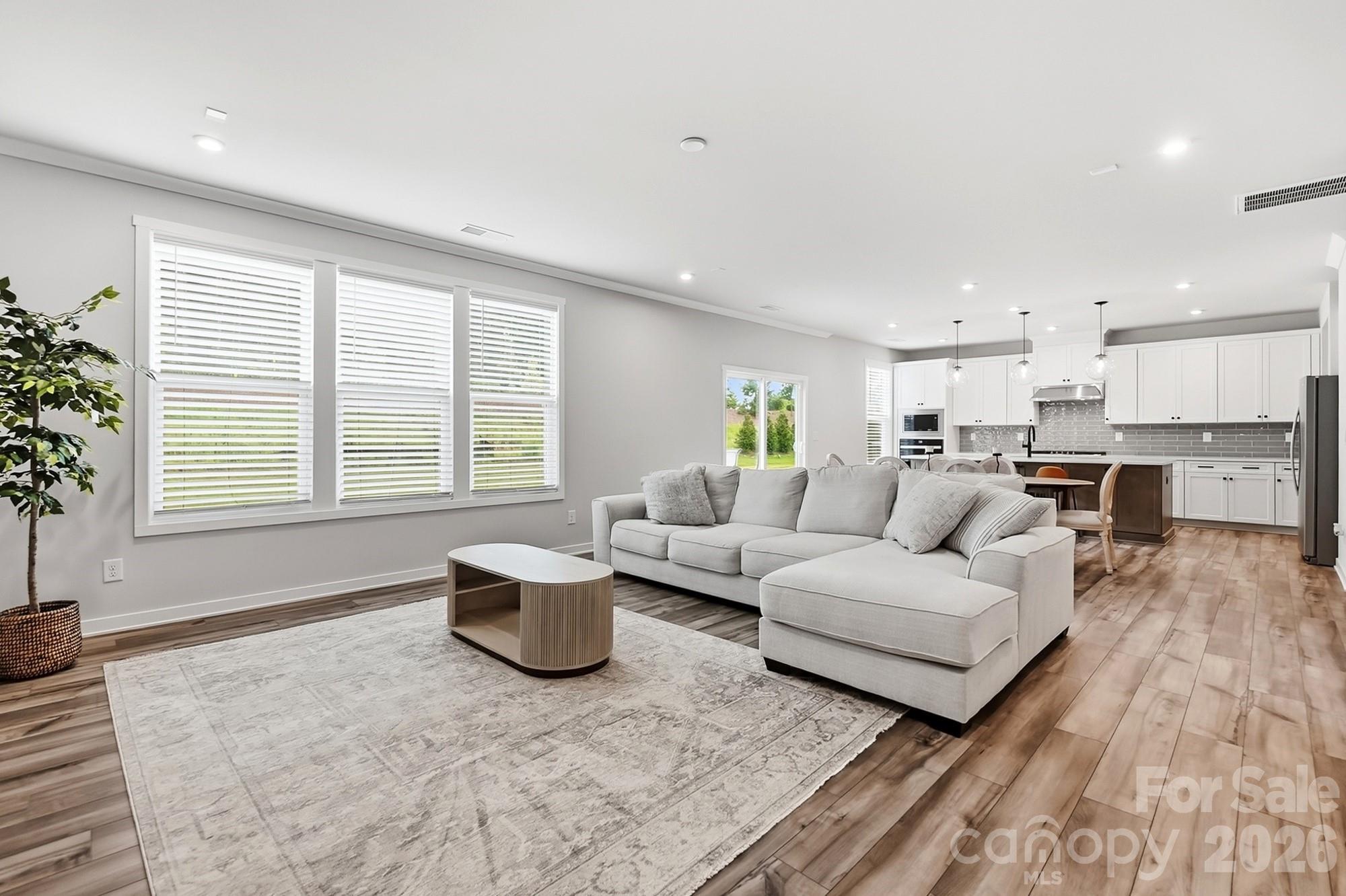 5132 Glenwalk Drive — Charlotte