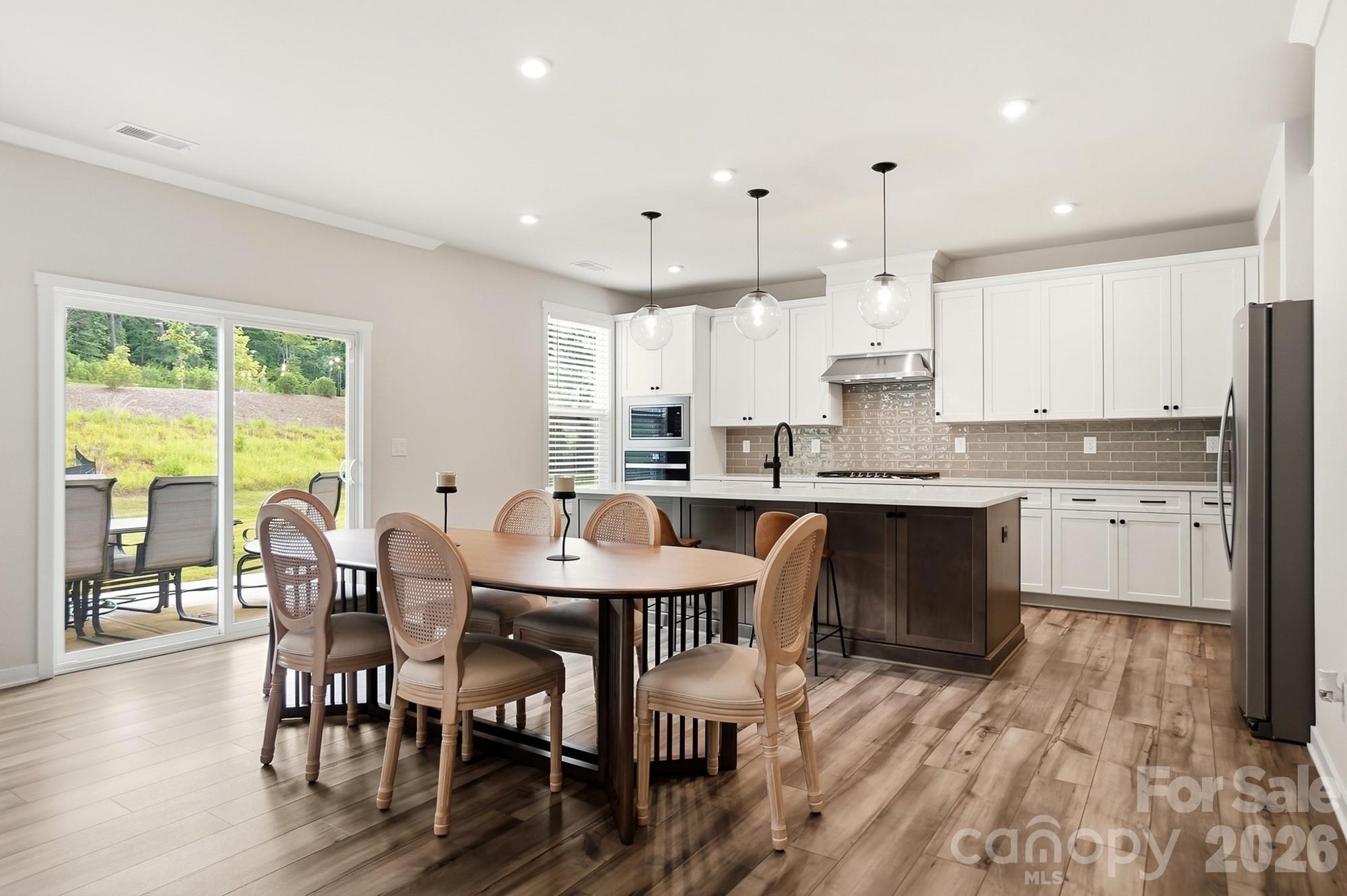 5132 Glenwalk Drive — Charlotte