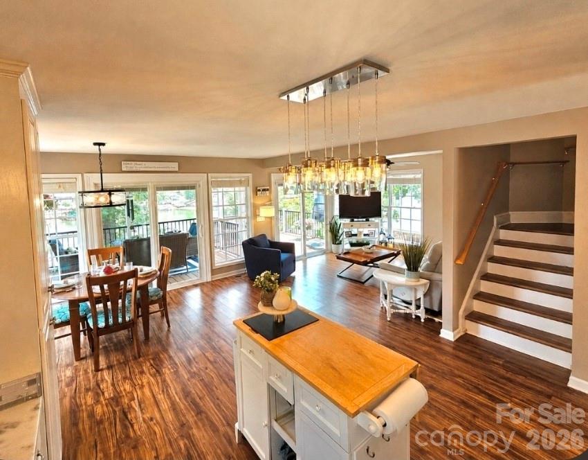 3526 Pinehaven Drive — New London