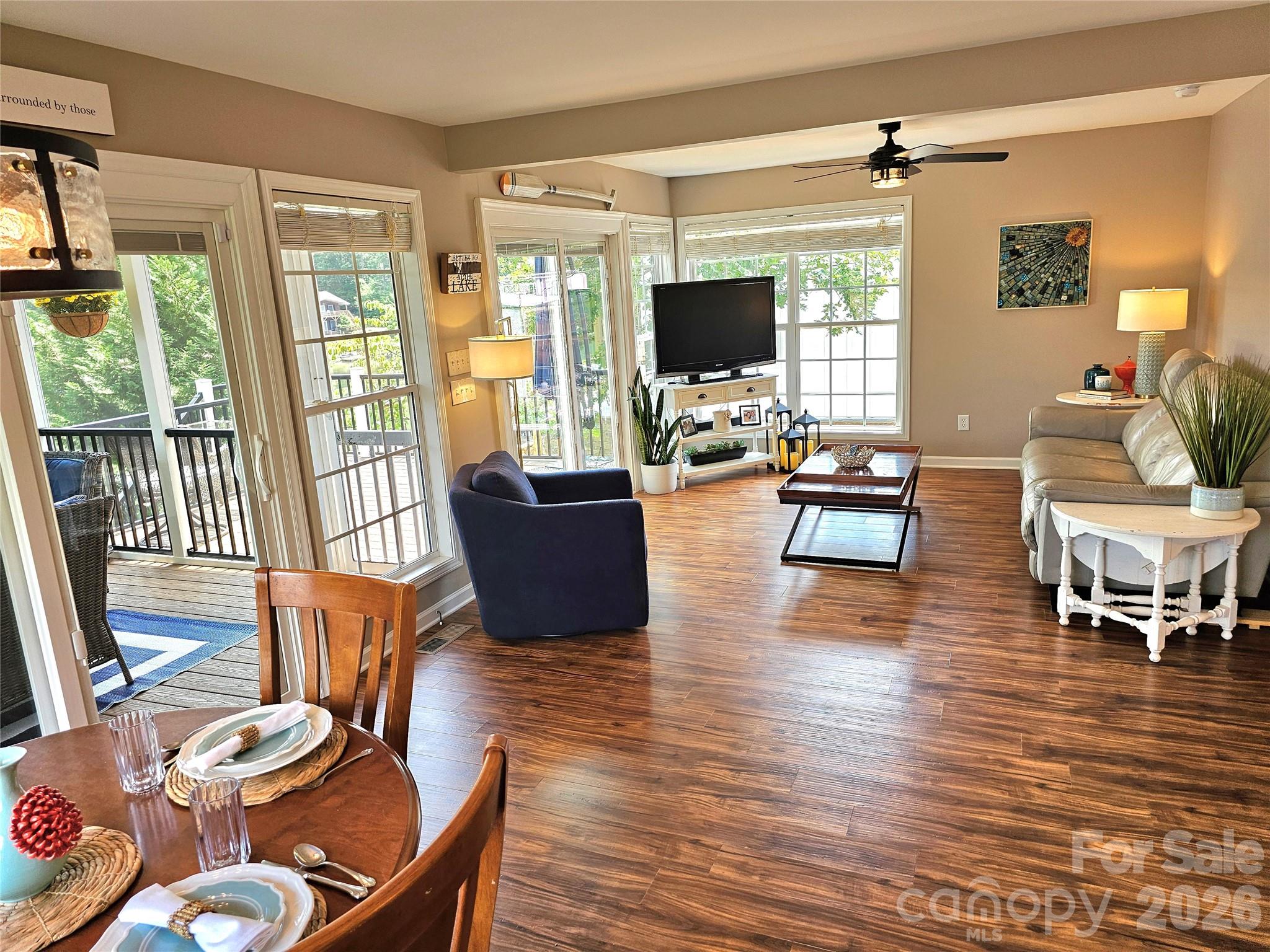 3526 Pinehaven Drive — New London