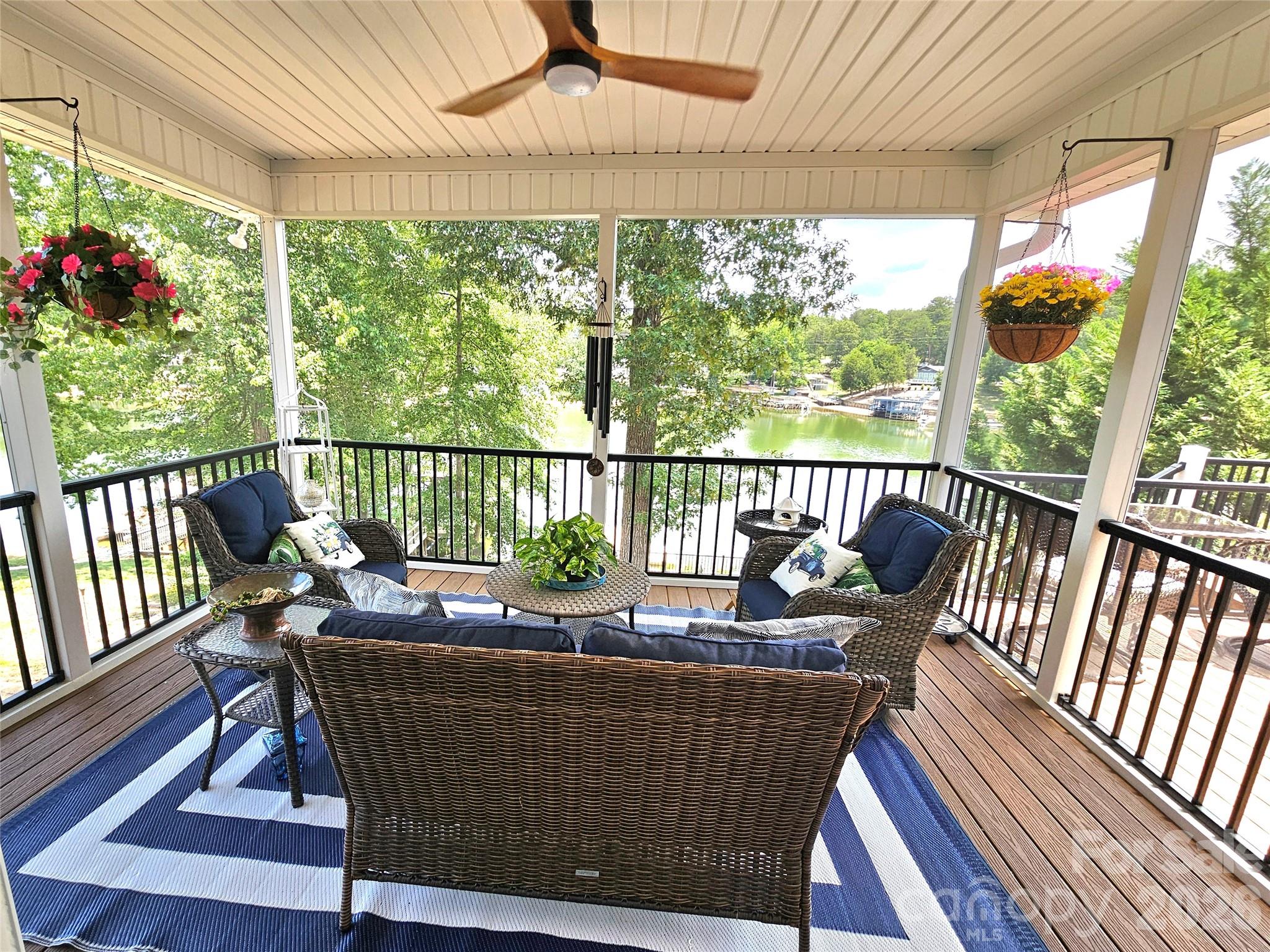 3526 Pinehaven Drive — New London