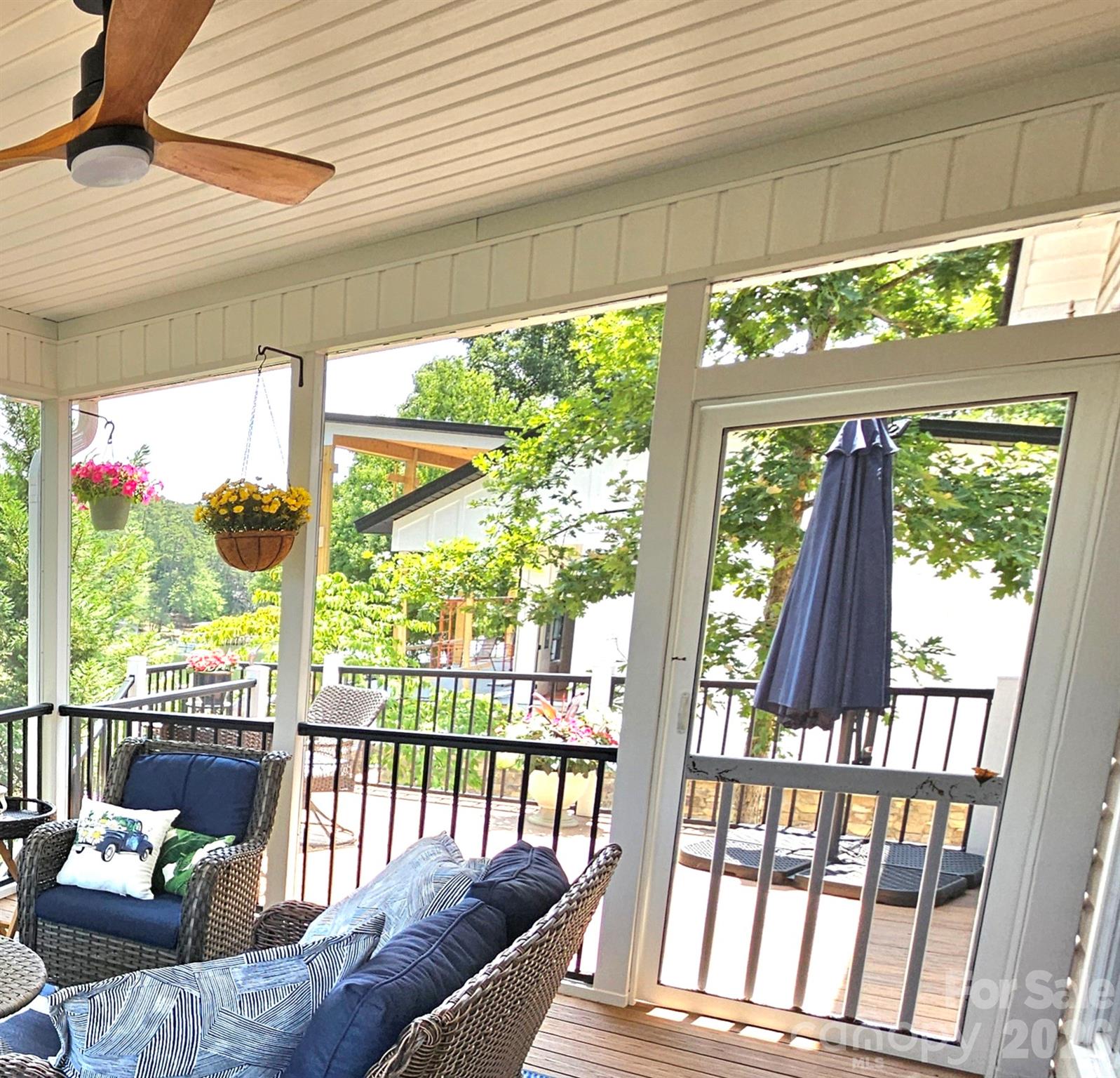 3526 Pinehaven Drive — New London