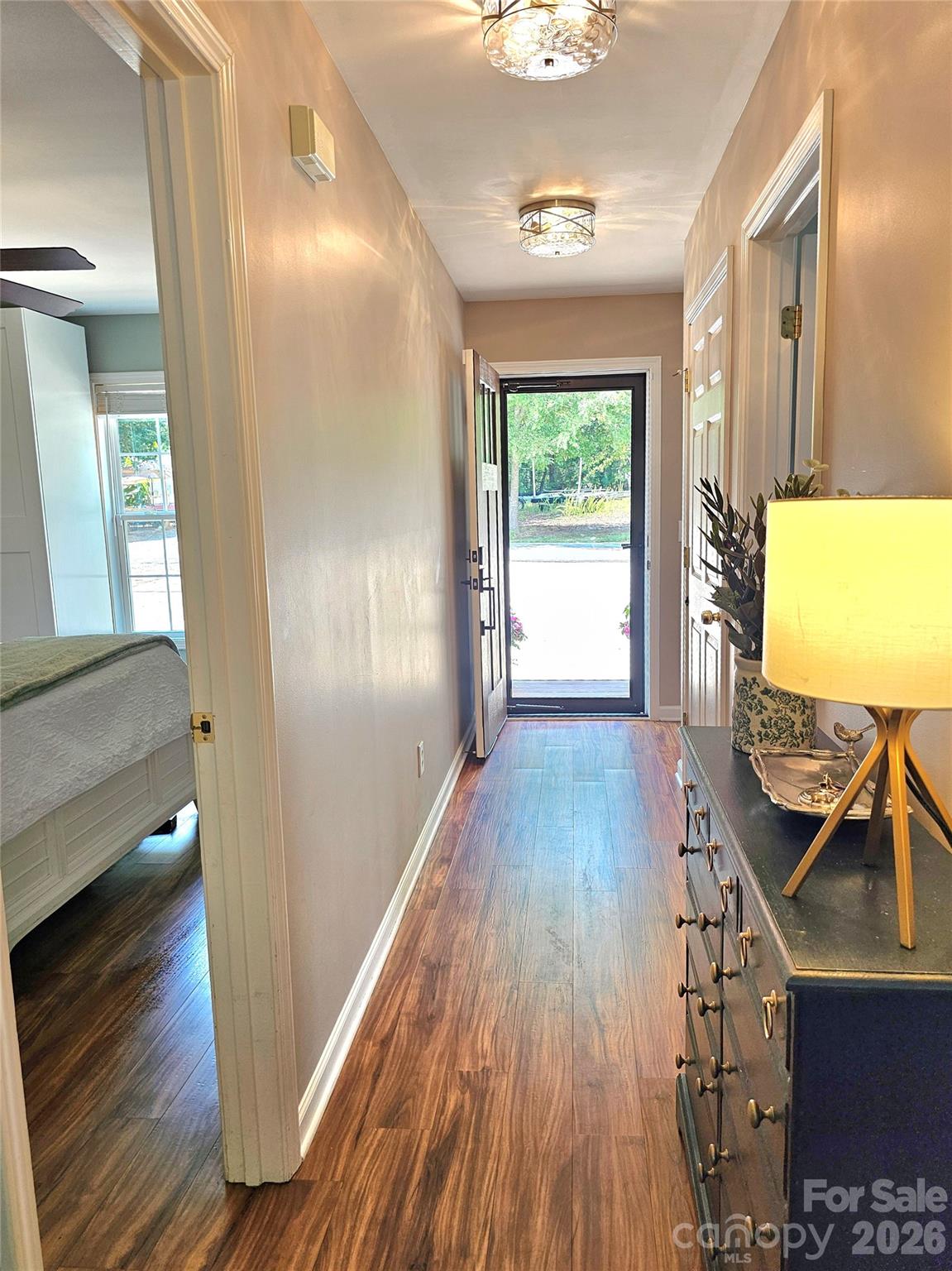 3526 Pinehaven Drive — New London