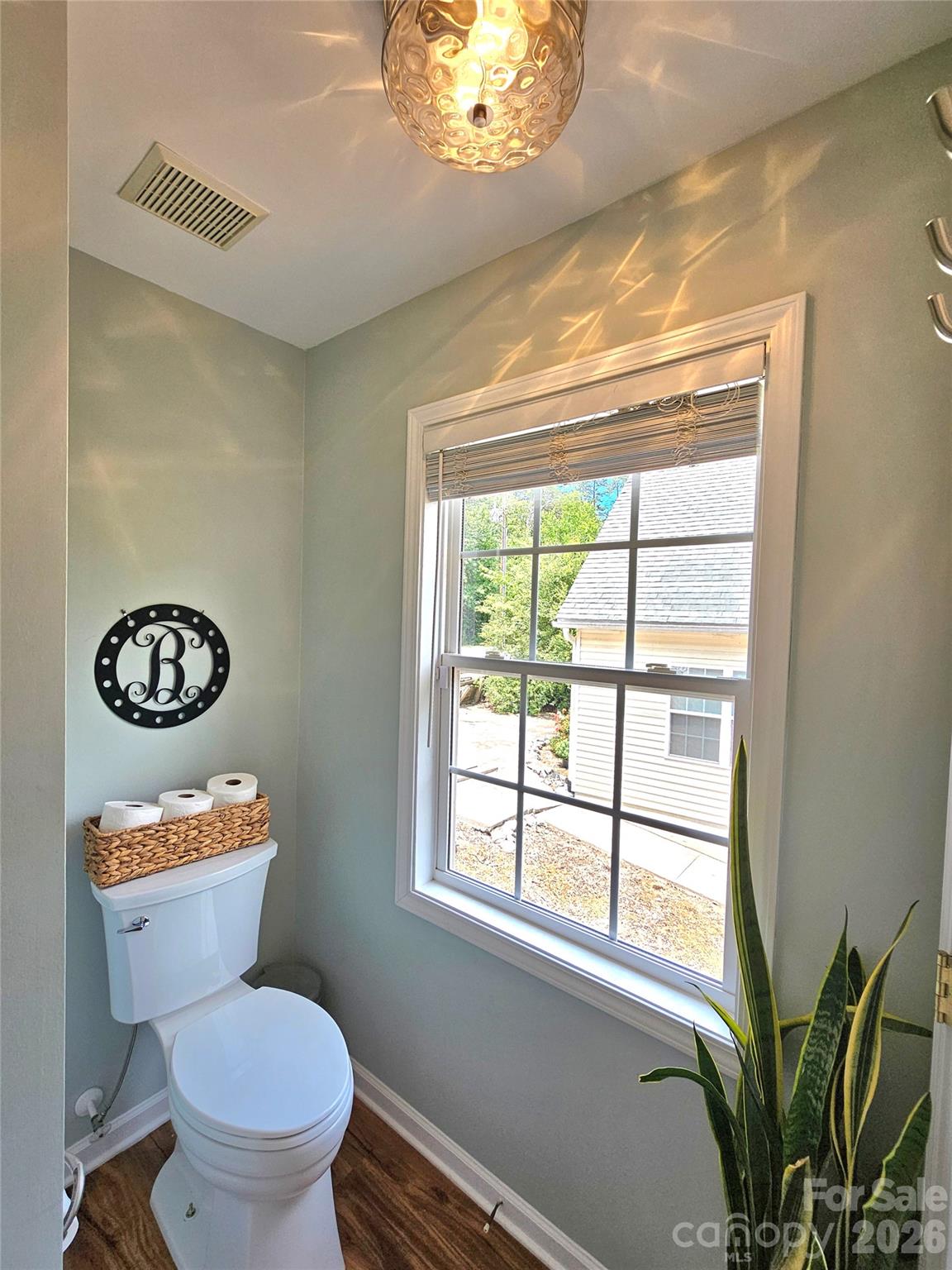 3526 Pinehaven Drive — New London