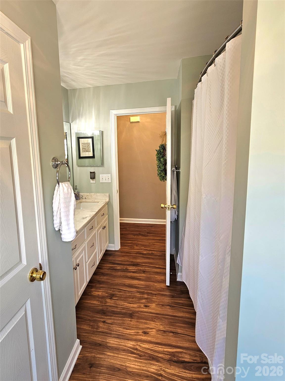 3526 Pinehaven Drive — New London