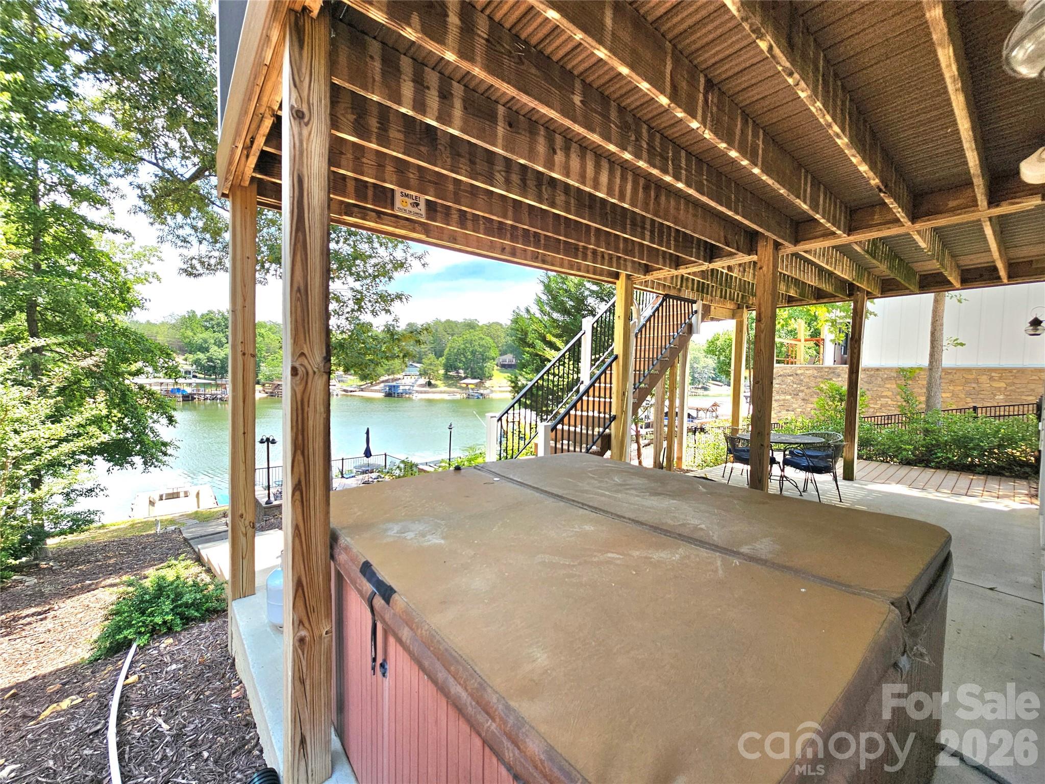 3526 Pinehaven Drive — New London